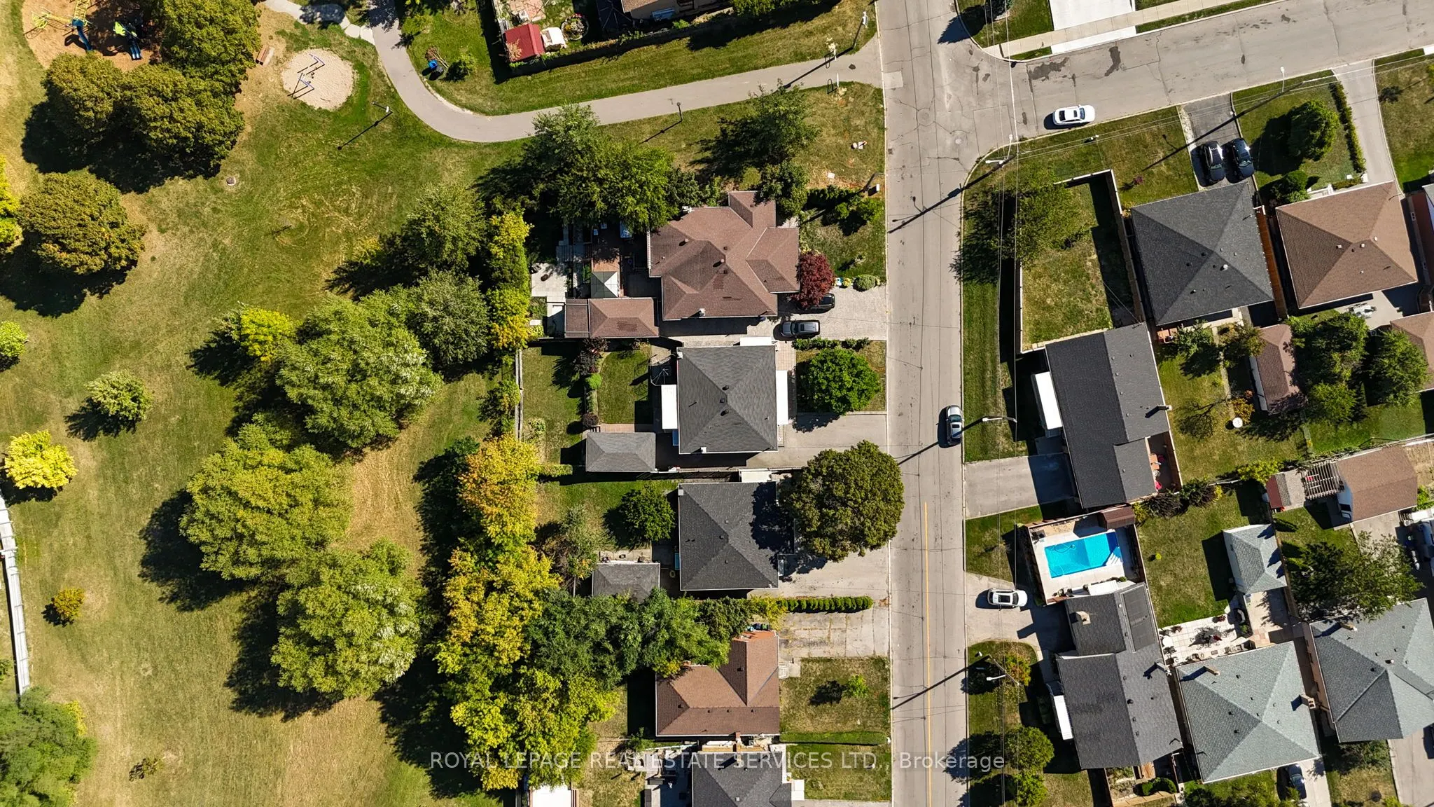 18 Langholm Drive
