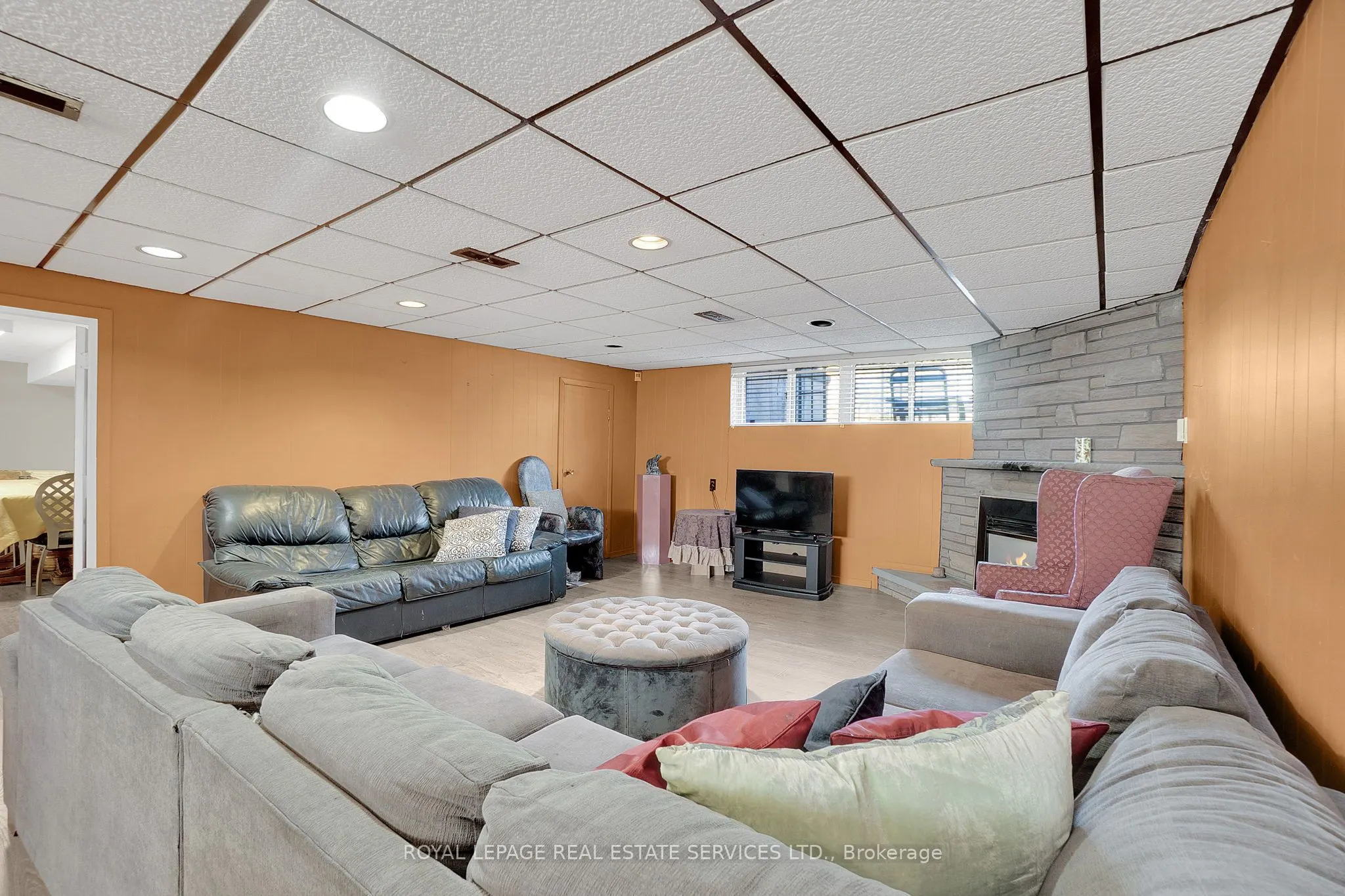 18 Langholm Drive