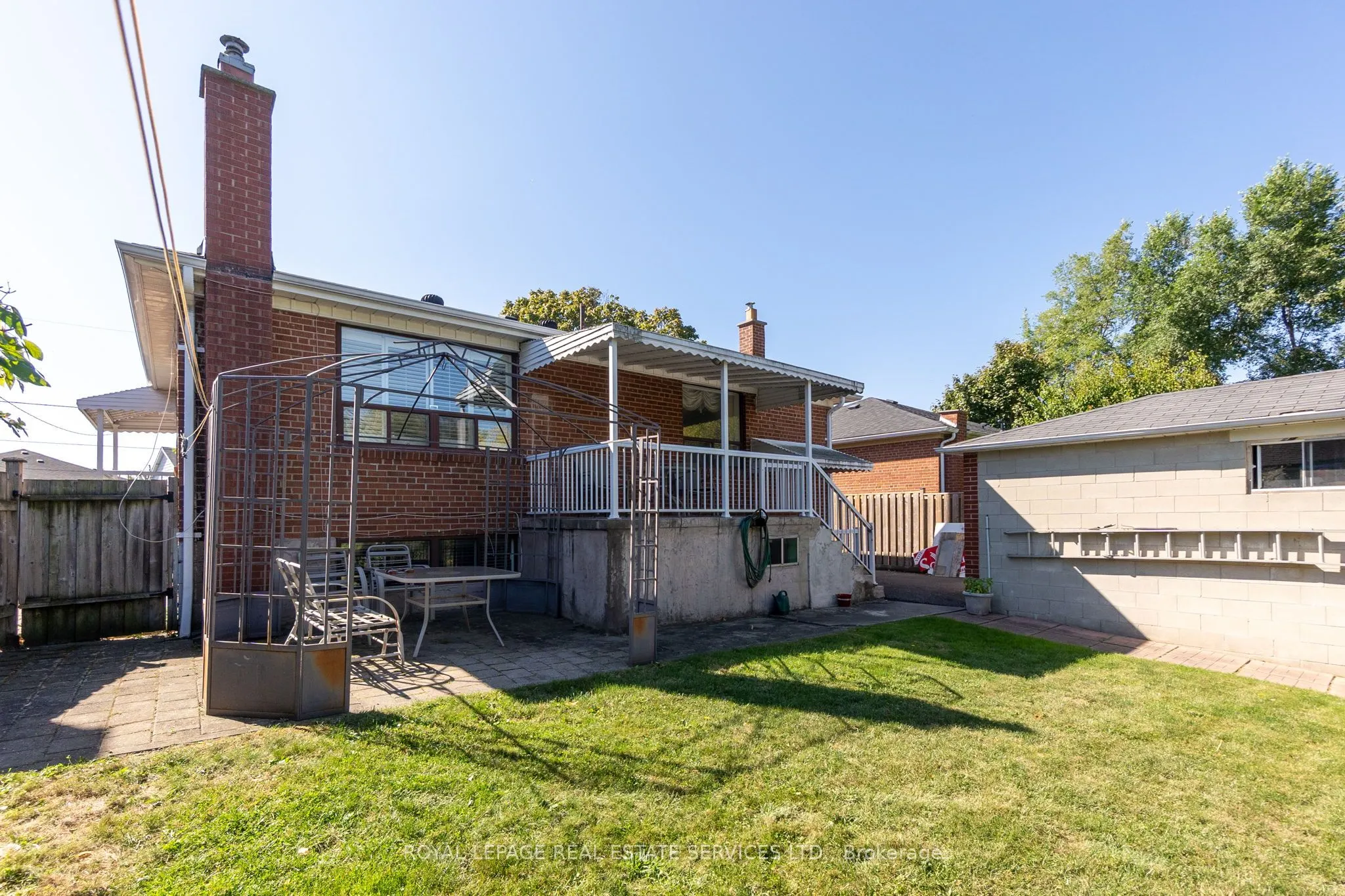 18 Langholm Drive