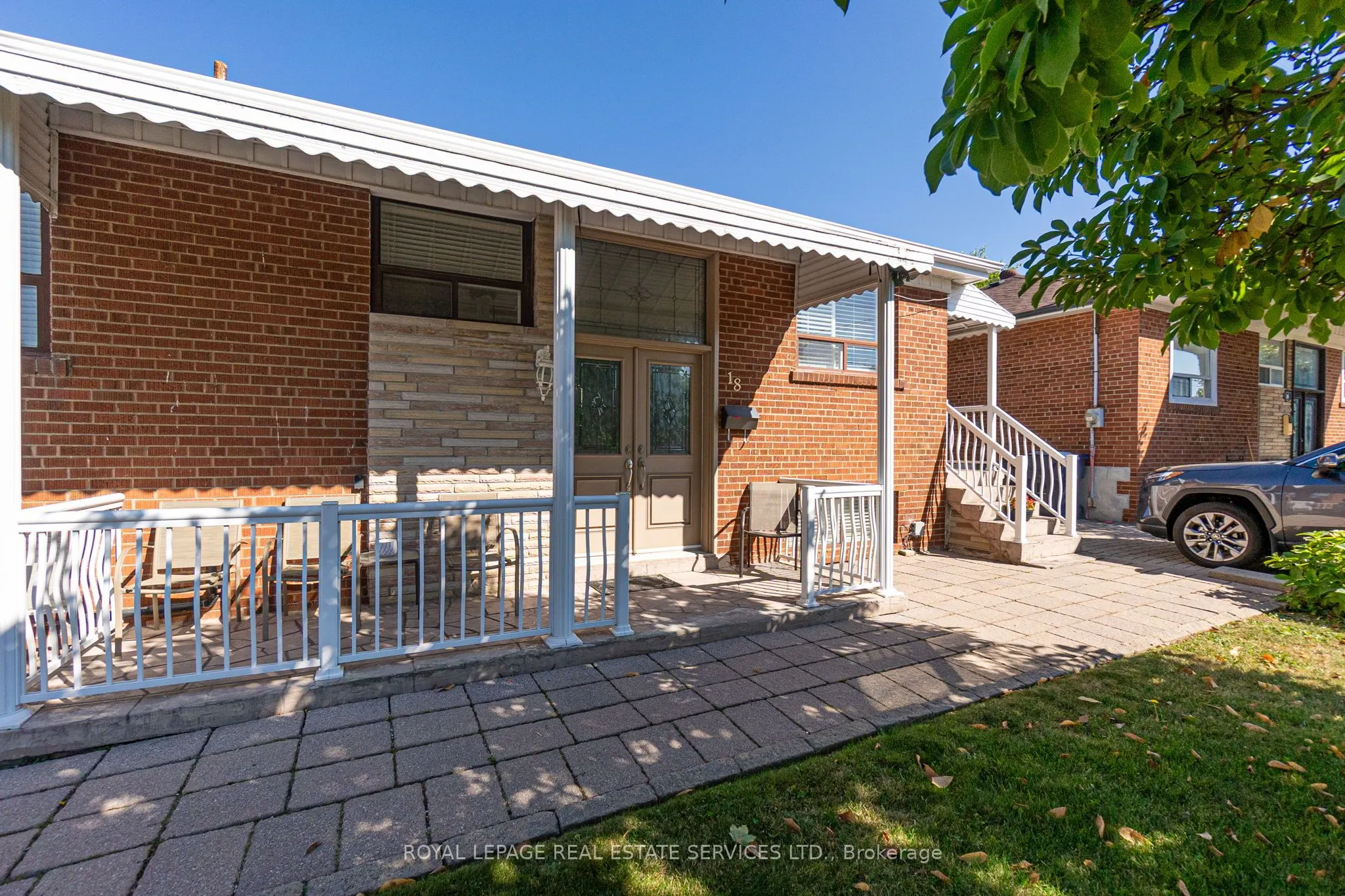 18 Langholm Drive