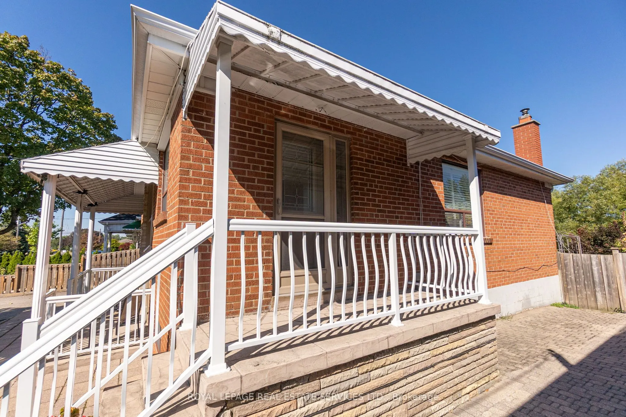 18 Langholm Drive