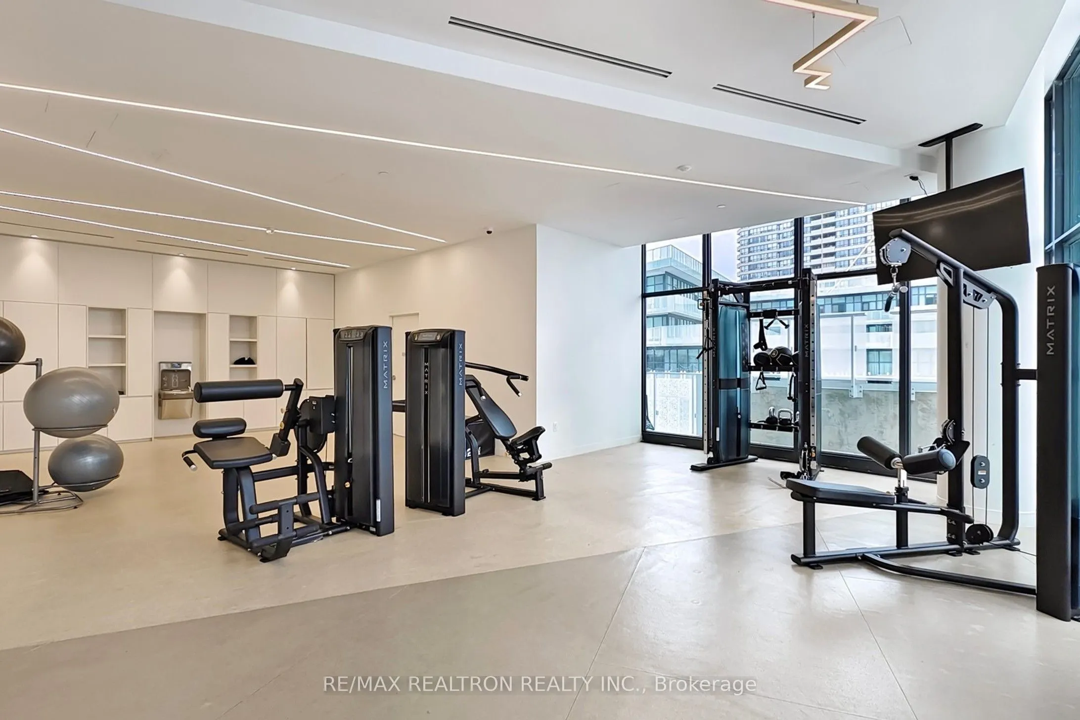 3900 Confederation Parkway, #1510