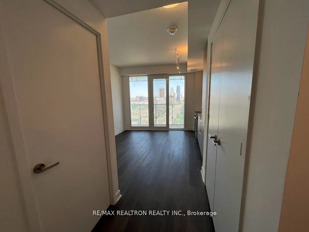 3900 Confederation Parkway, #1510