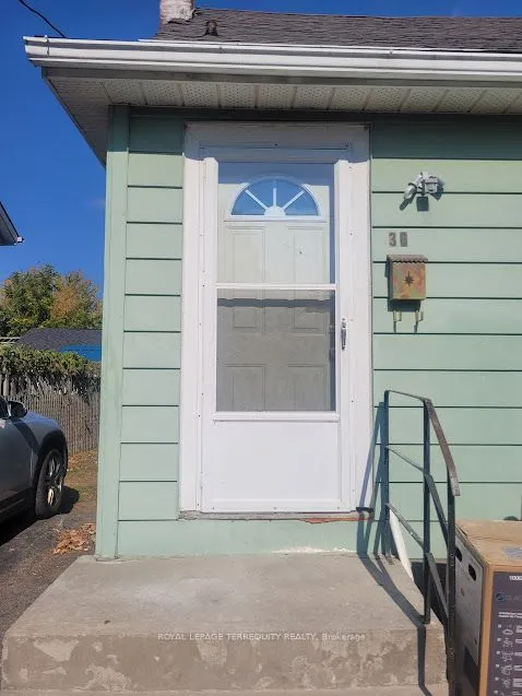 76 Nelson Street W, #2