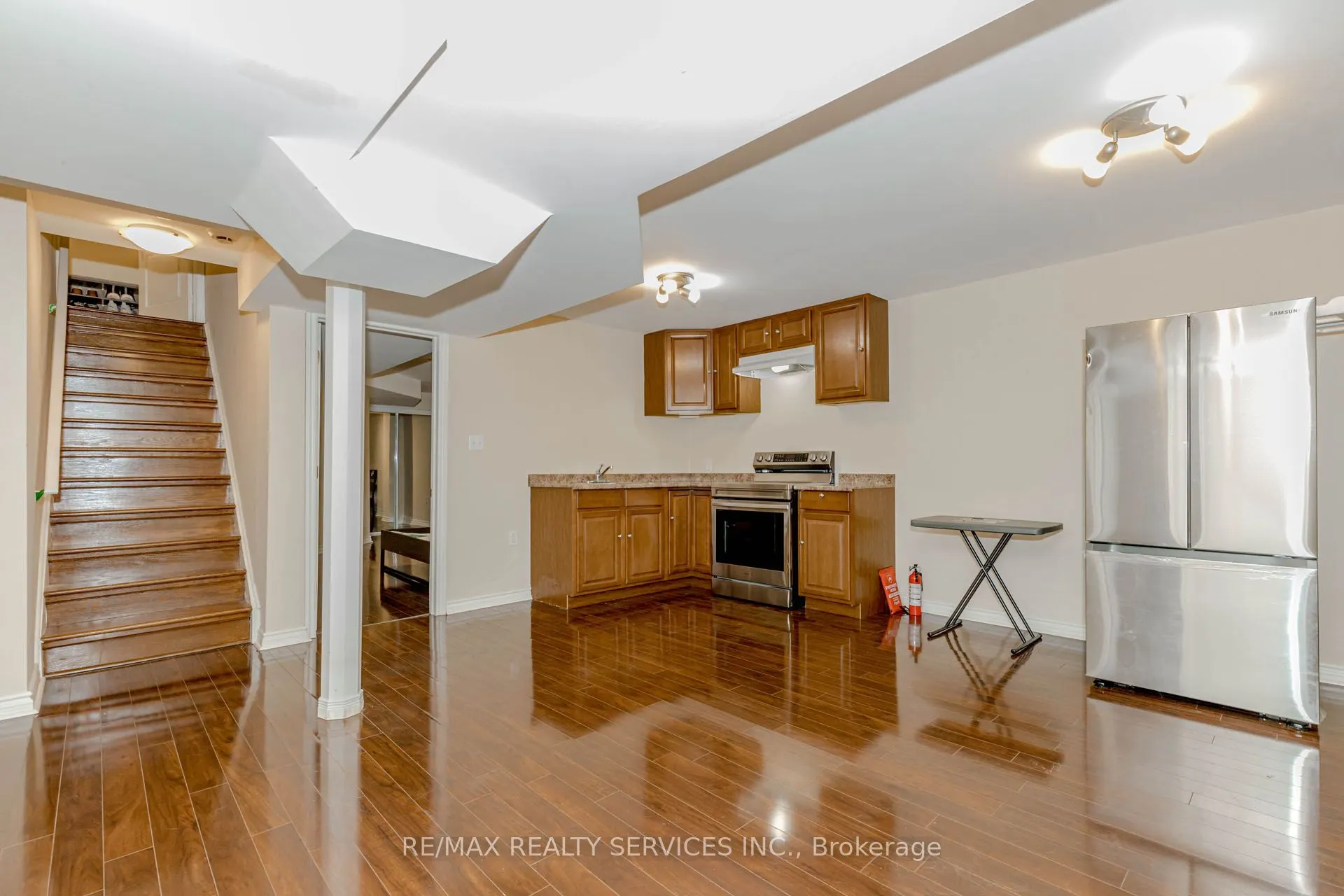 3906 Rosanna Drive