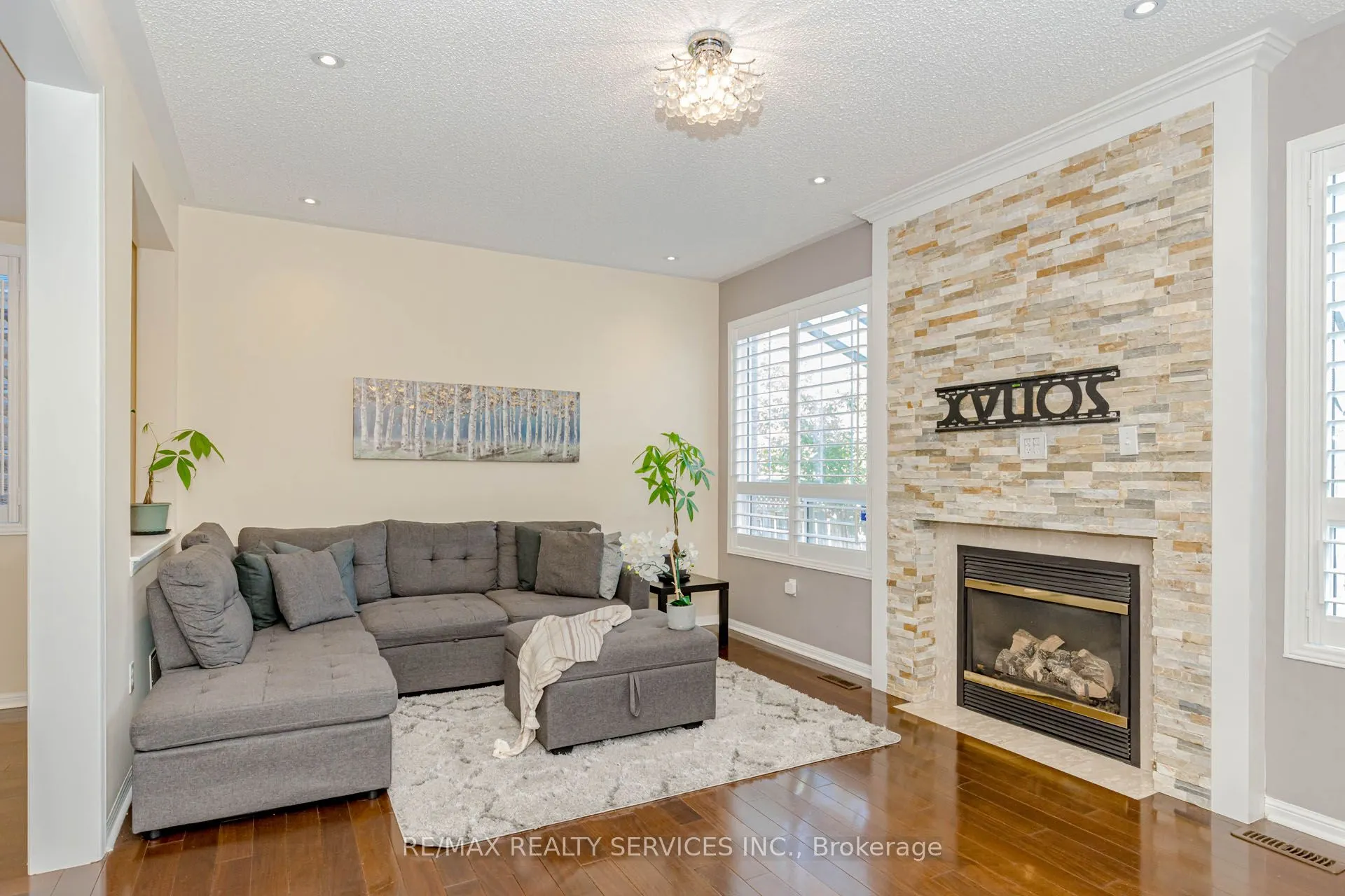 3906 Rosanna Drive