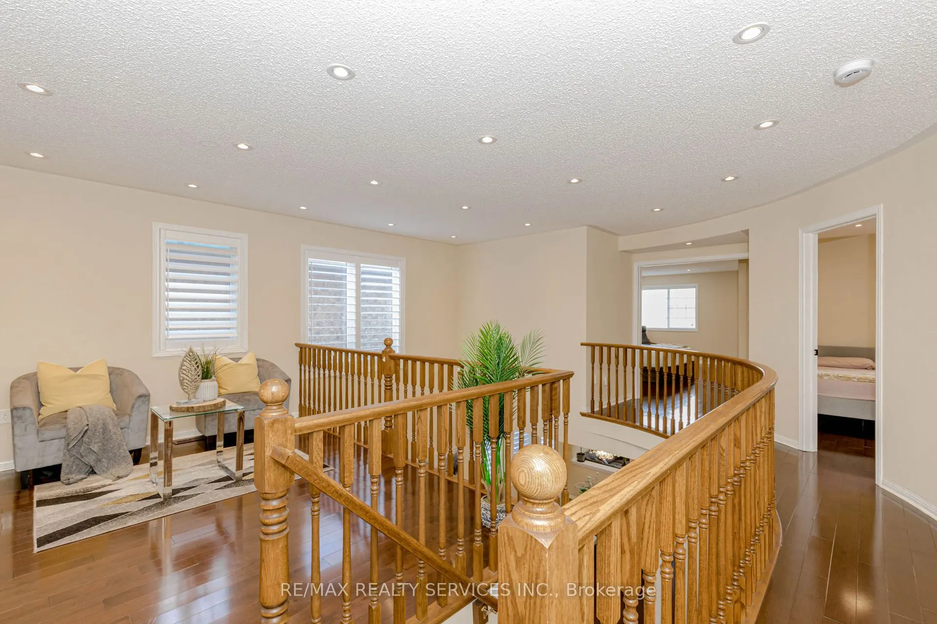 3906 Rosanna Drive