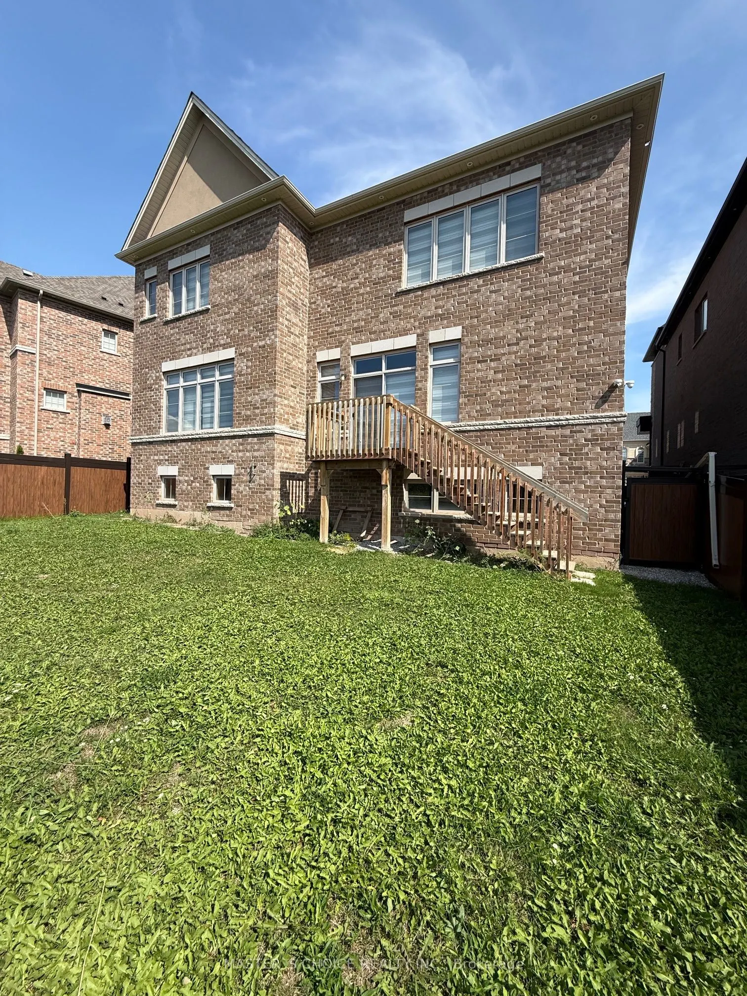 48 Abigail Grace Crescent