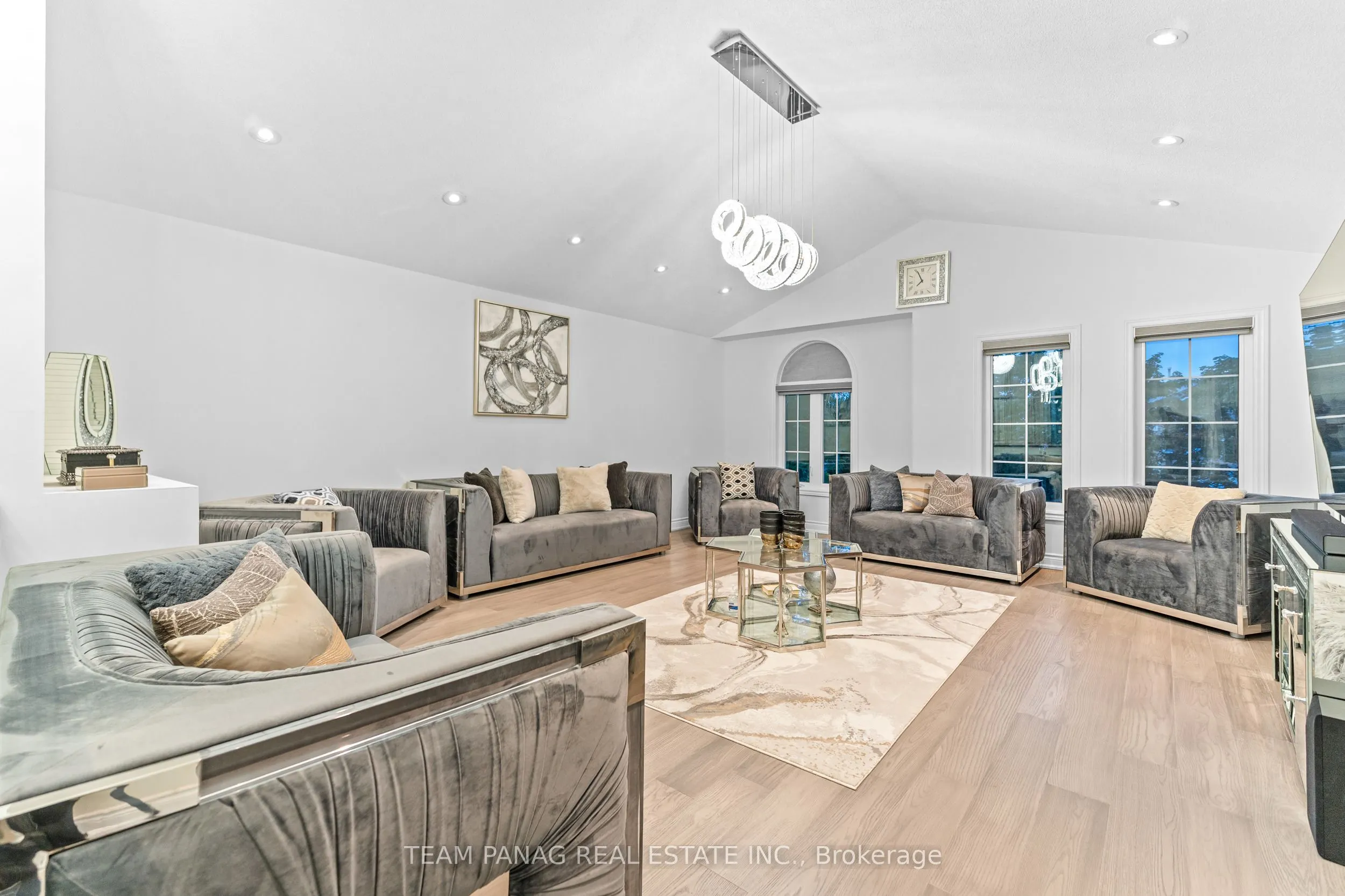 5358 Flatford Road