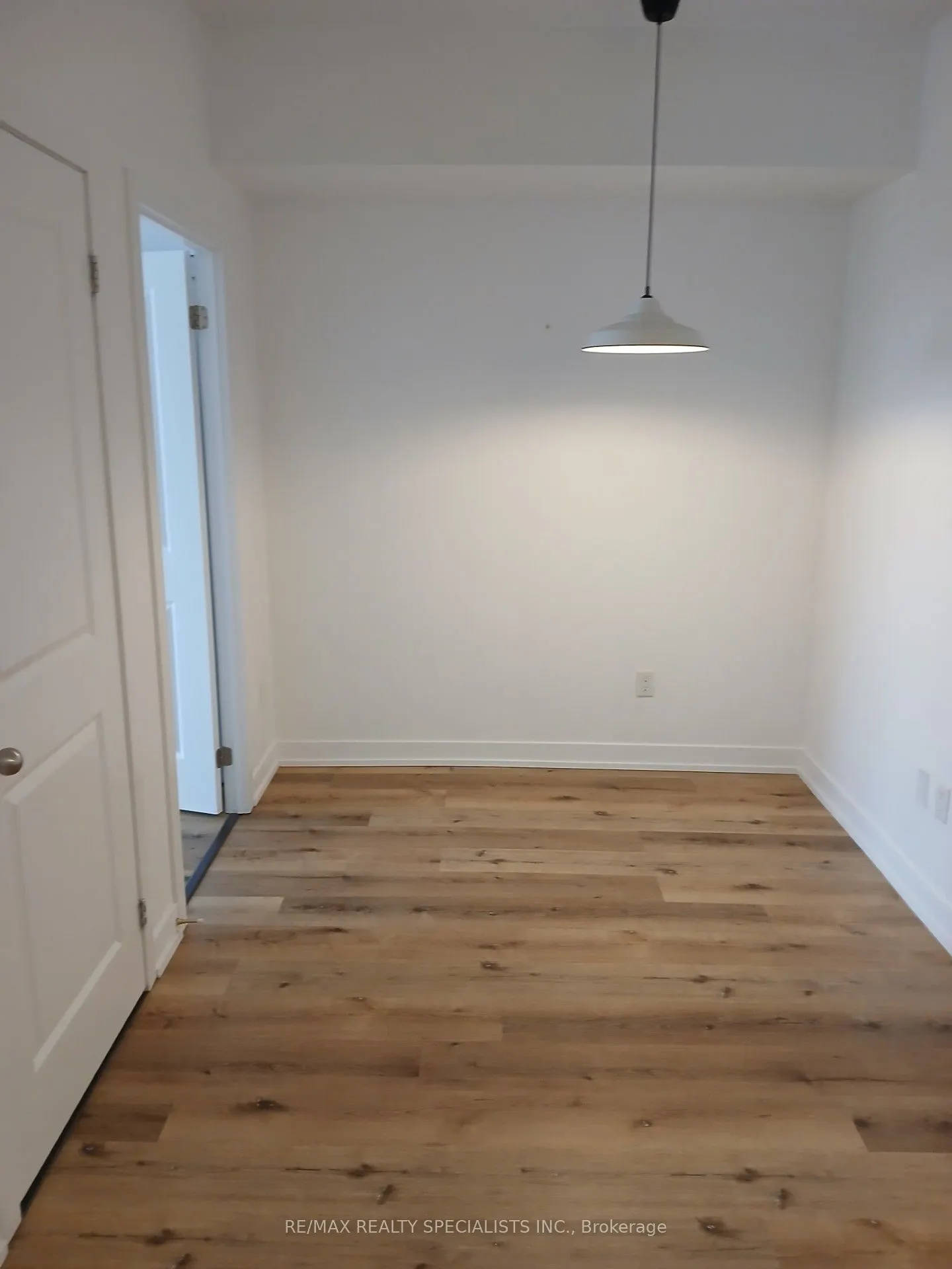 8 Fieldway Road, #506