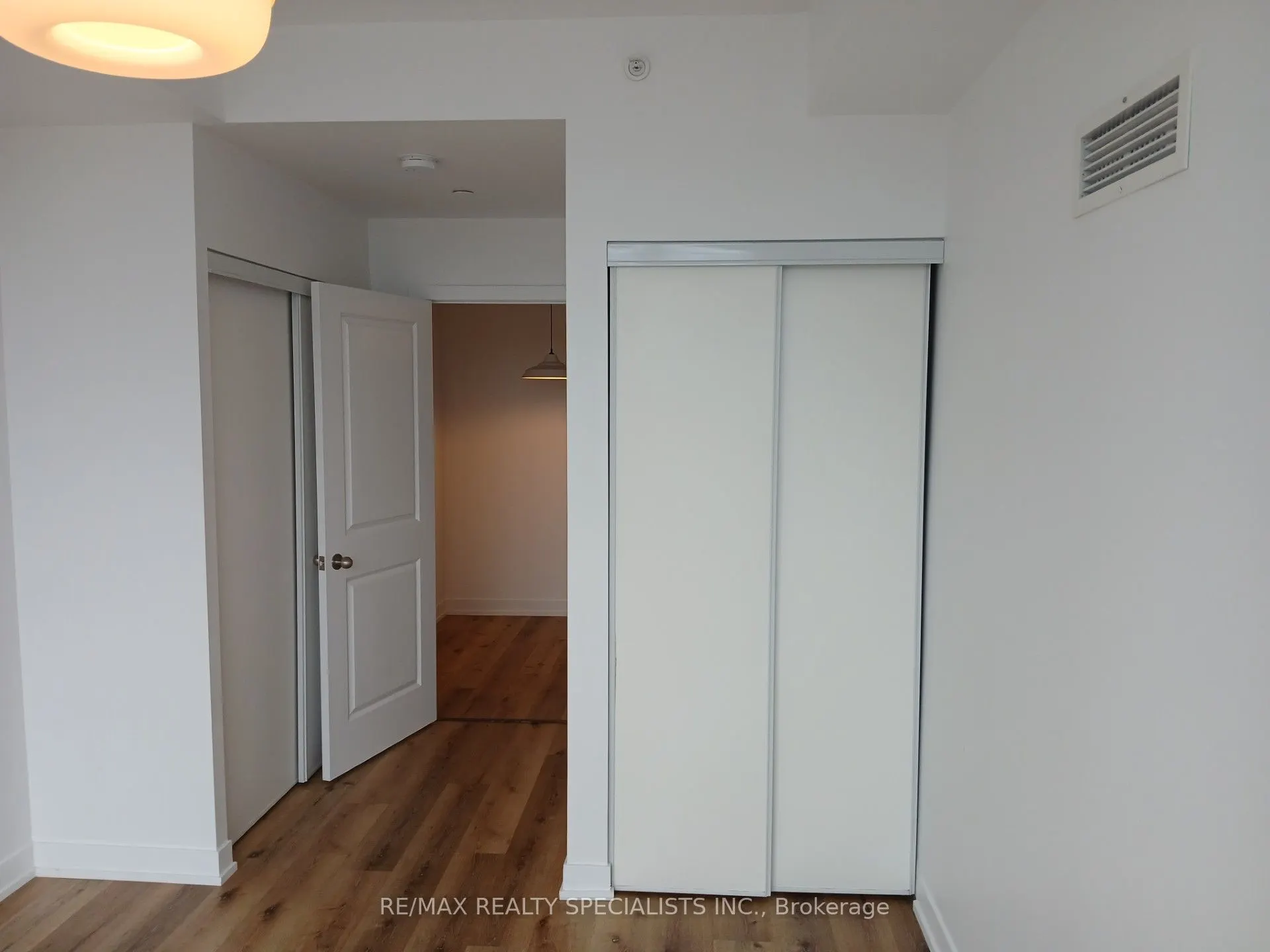 8 Fieldway Road, #506