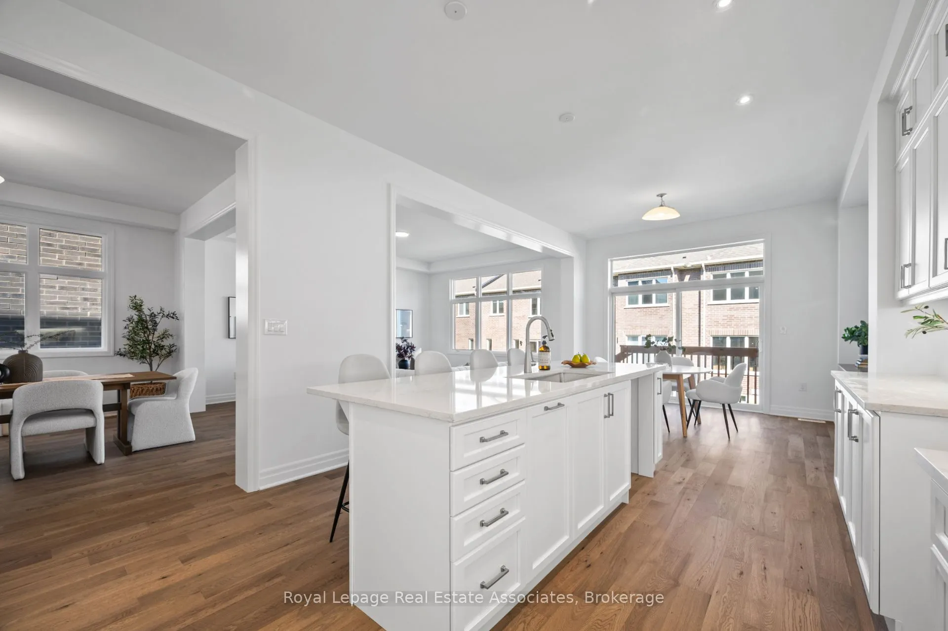 1164 Onyx Trail