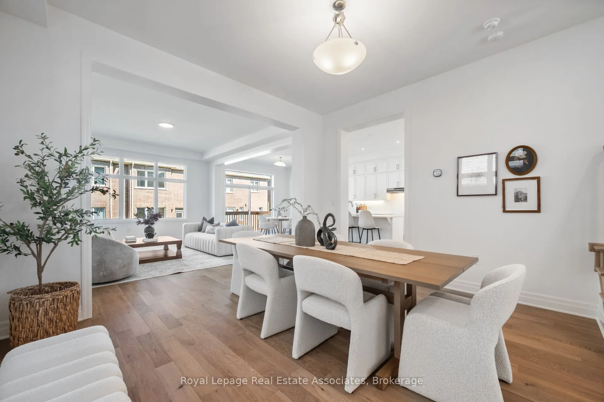 1164 Onyx Trail