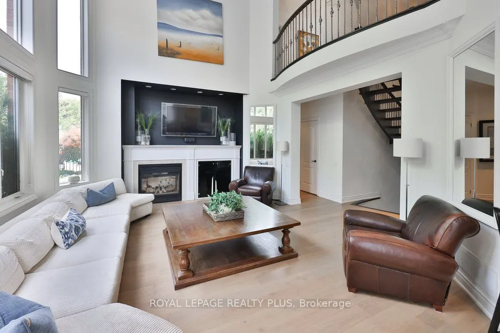 3321 Springflower Way