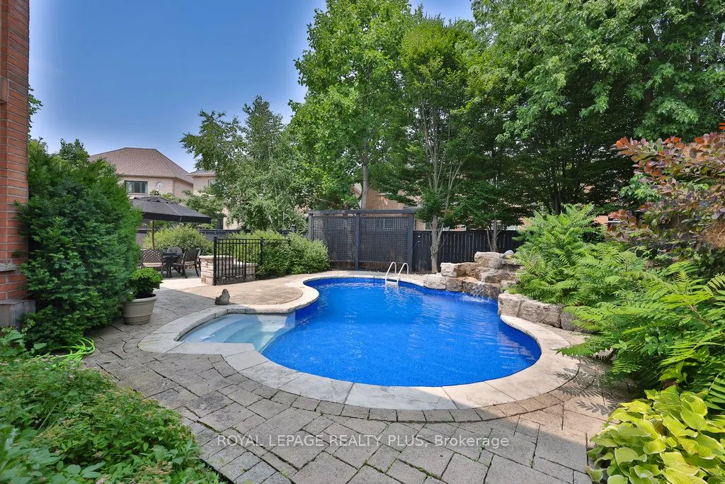 3321 Springflower Way