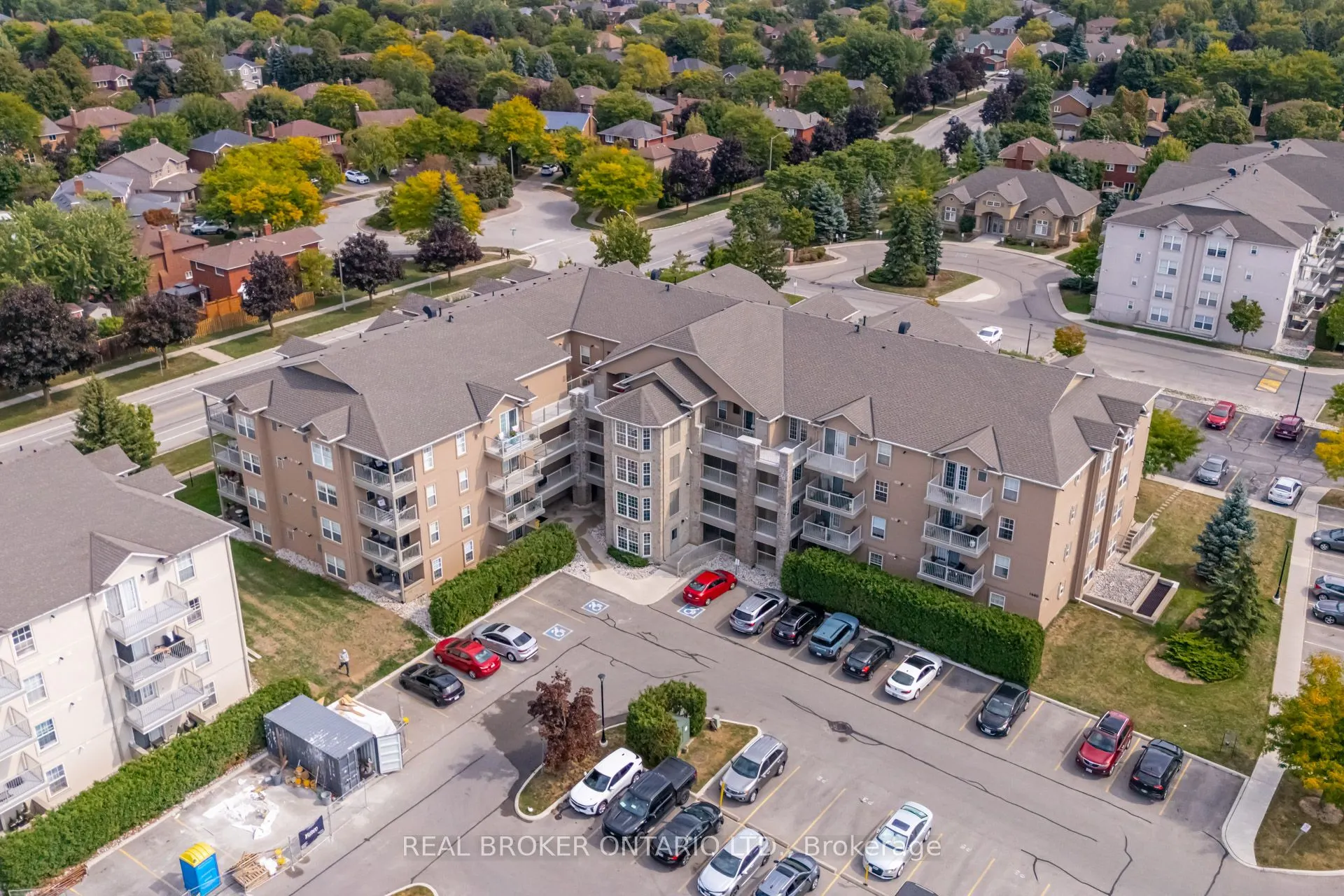 1460 Bishops Gate, #313