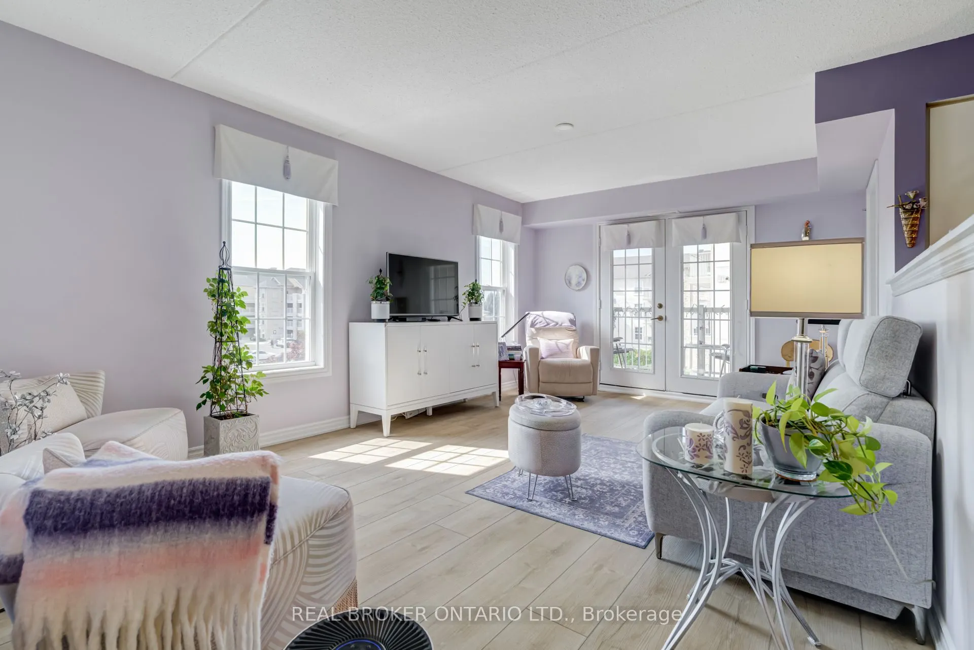 1460 Bishops Gate, #313