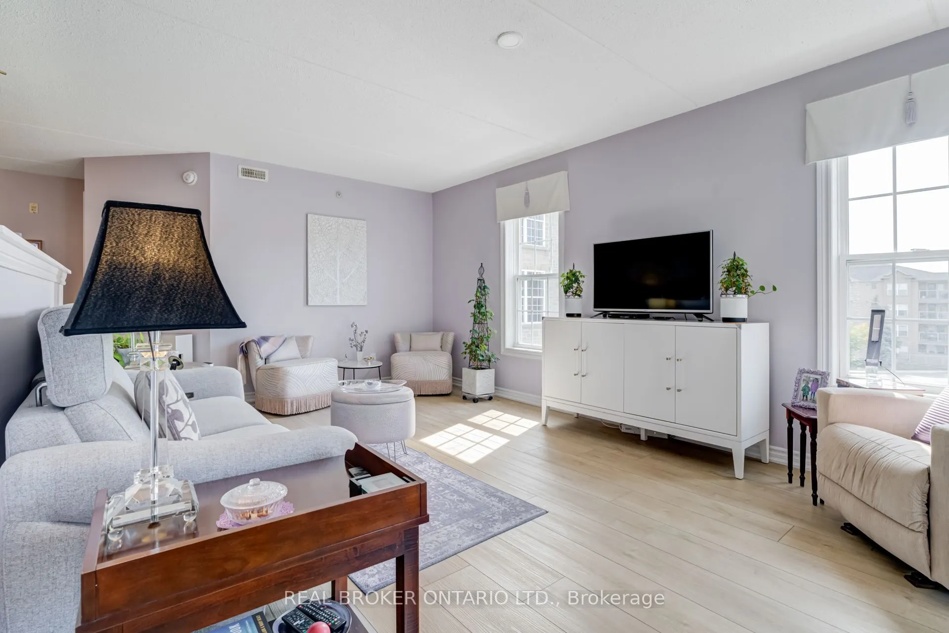 1460 Bishops Gate, #313