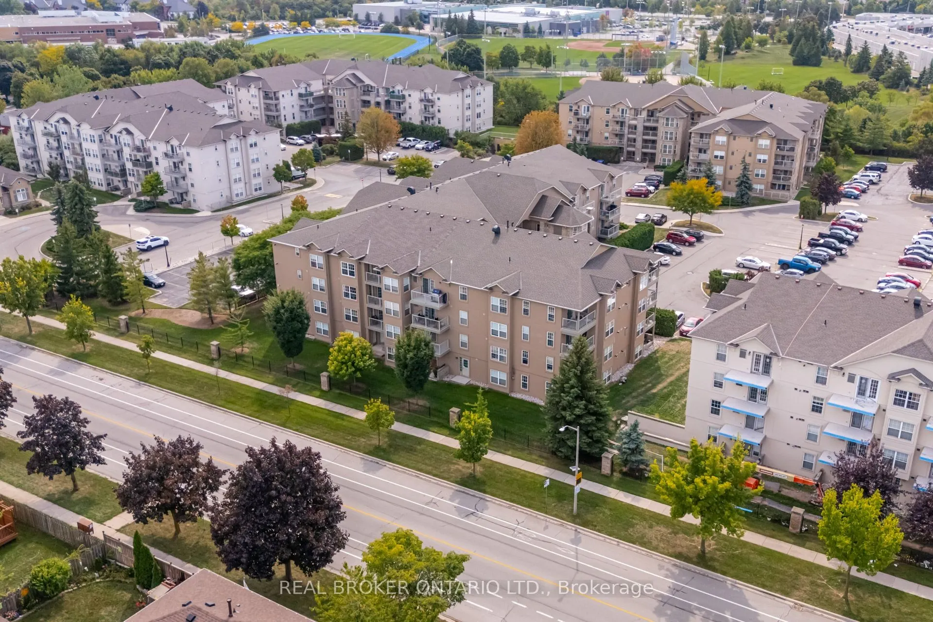 1460 Bishops Gate, #313