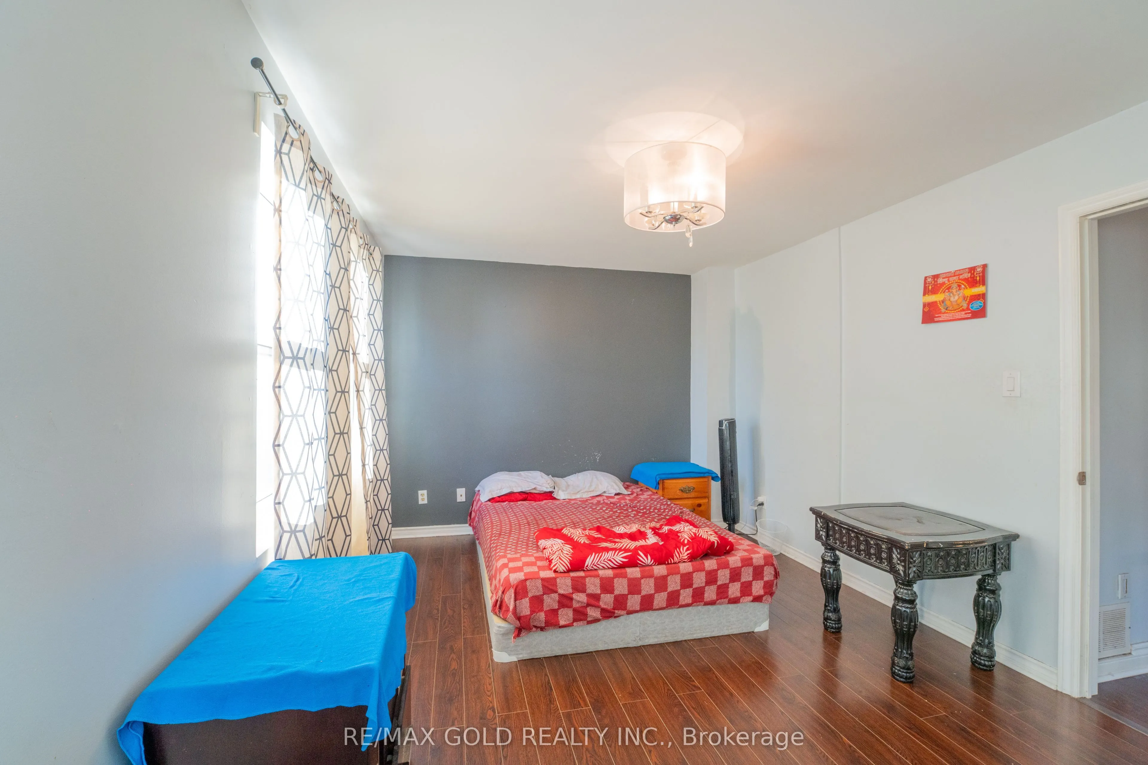 900 Central Park Drive, #107