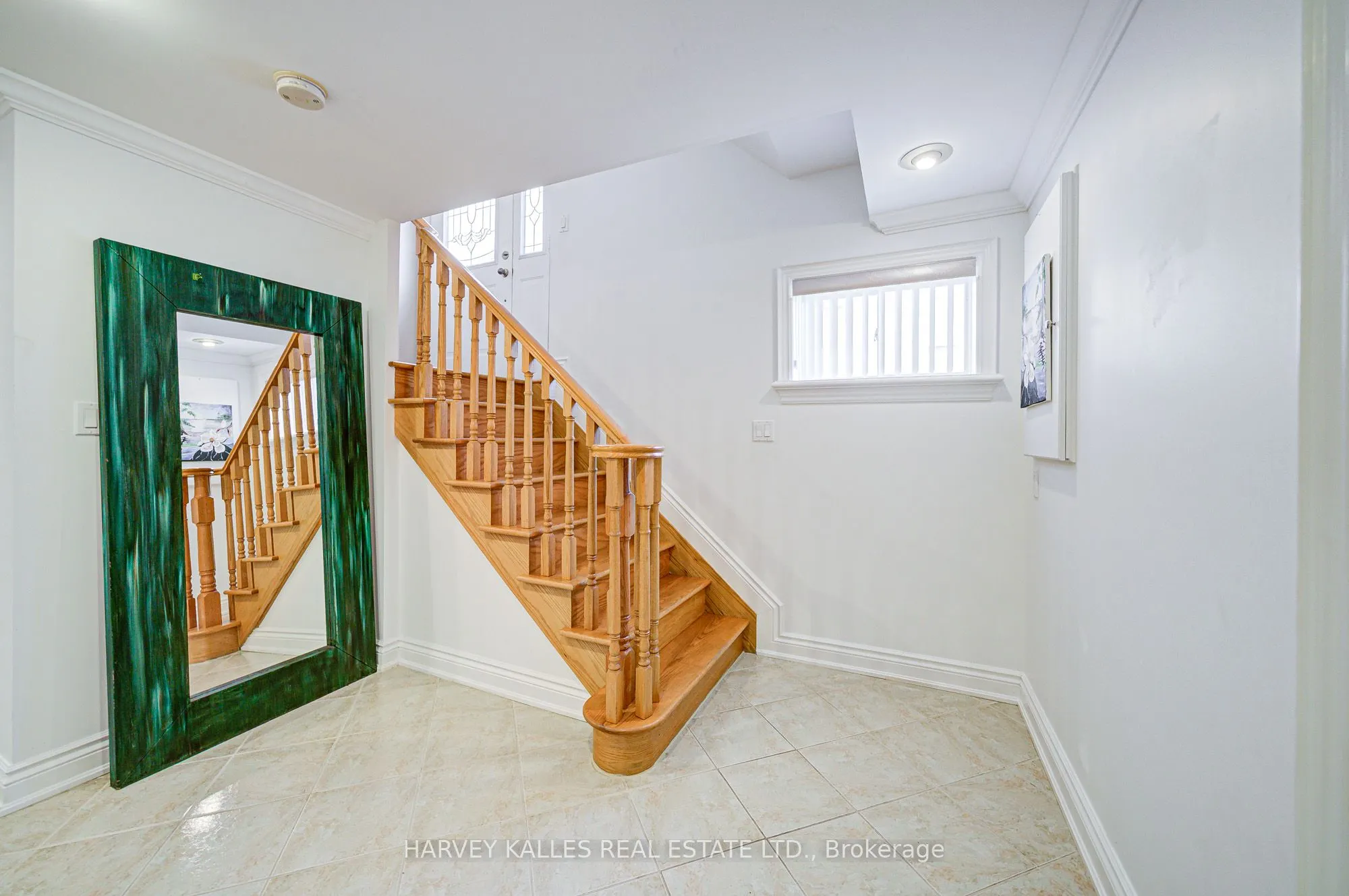 1006 Briar Hill Avenue