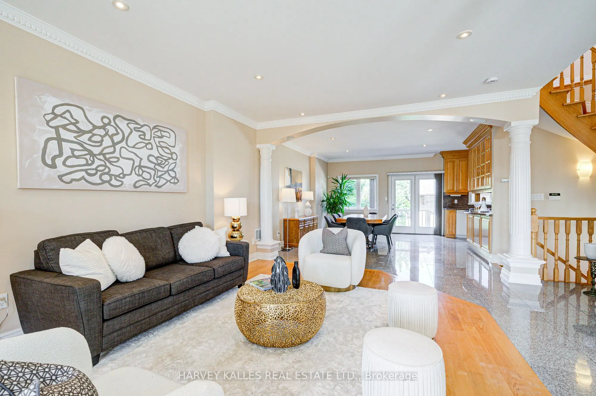 1006 Briar Hill Avenue
