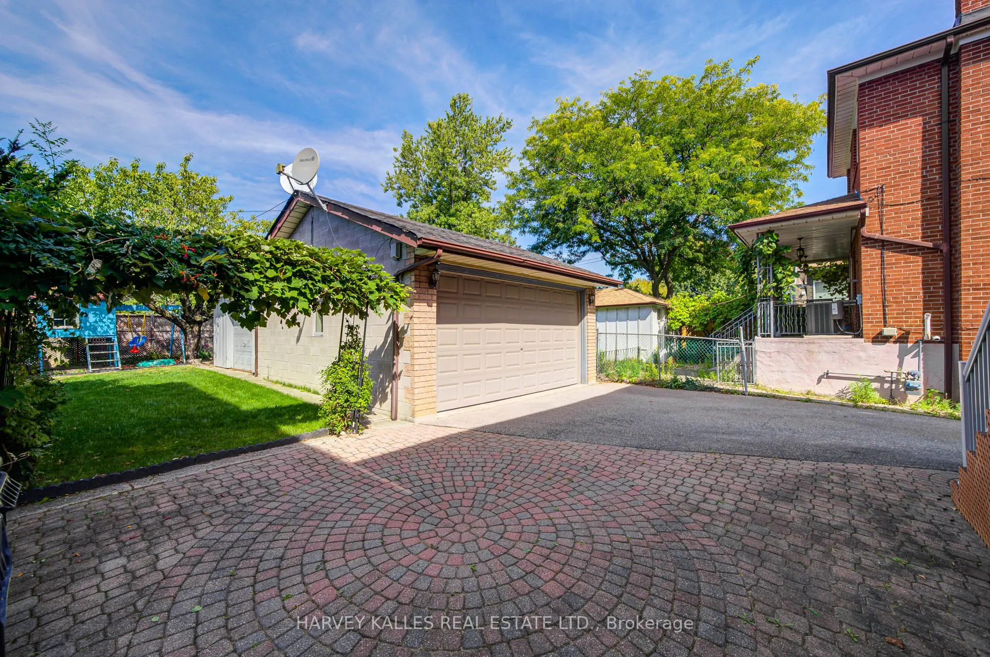 1006 Briar Hill Avenue