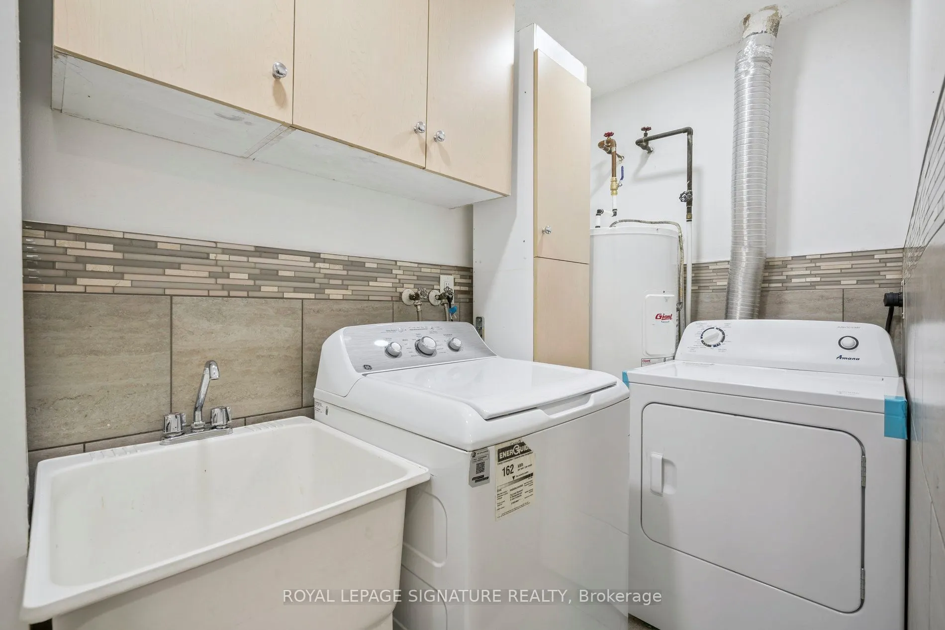 1624 Bloor Street, #51