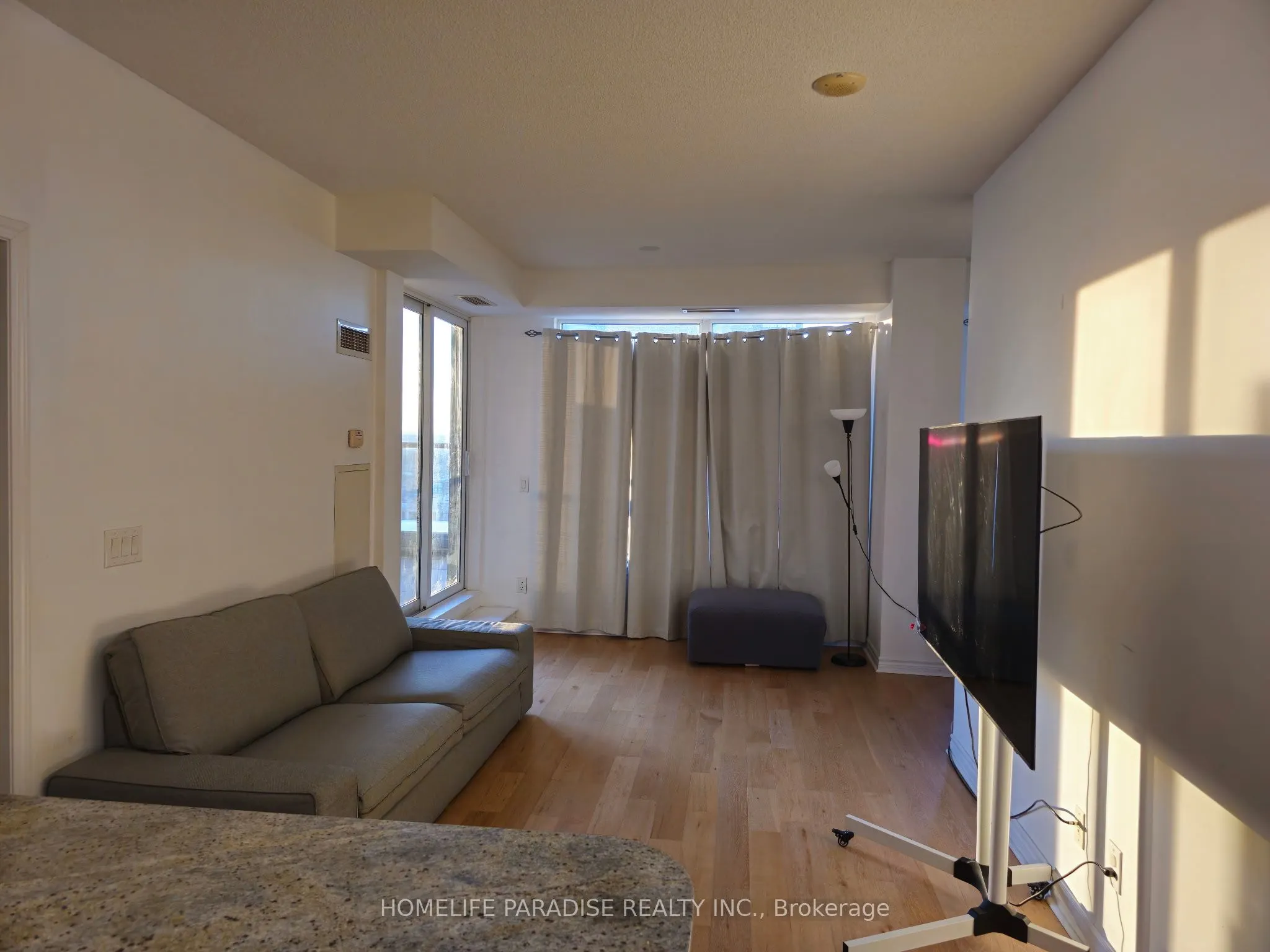 388 Prince Of Wales Drive, #3205