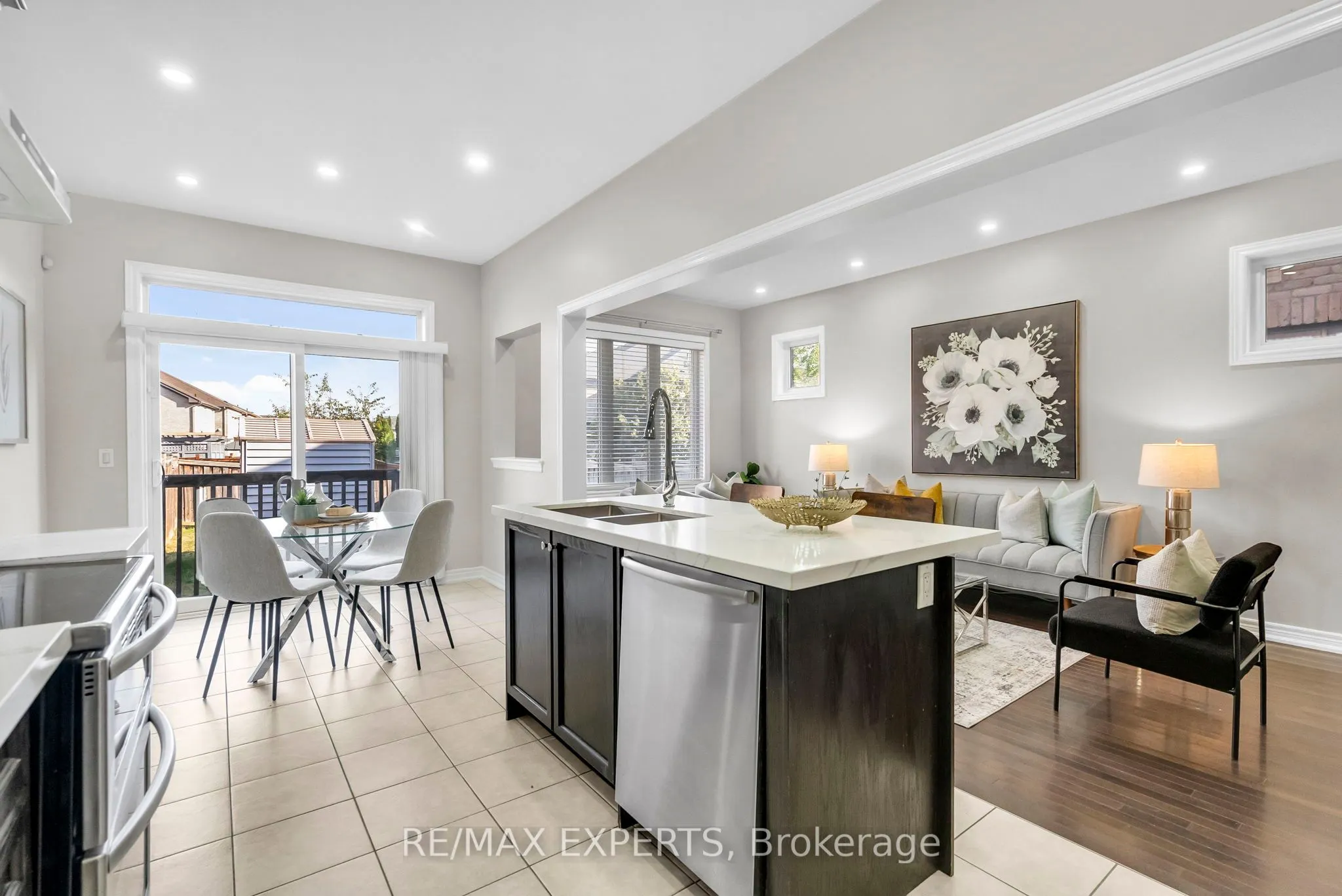 25 Waterville Way