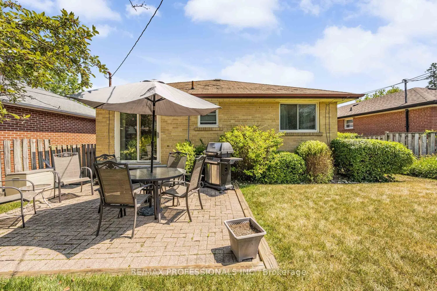 6 Joshua Avenue