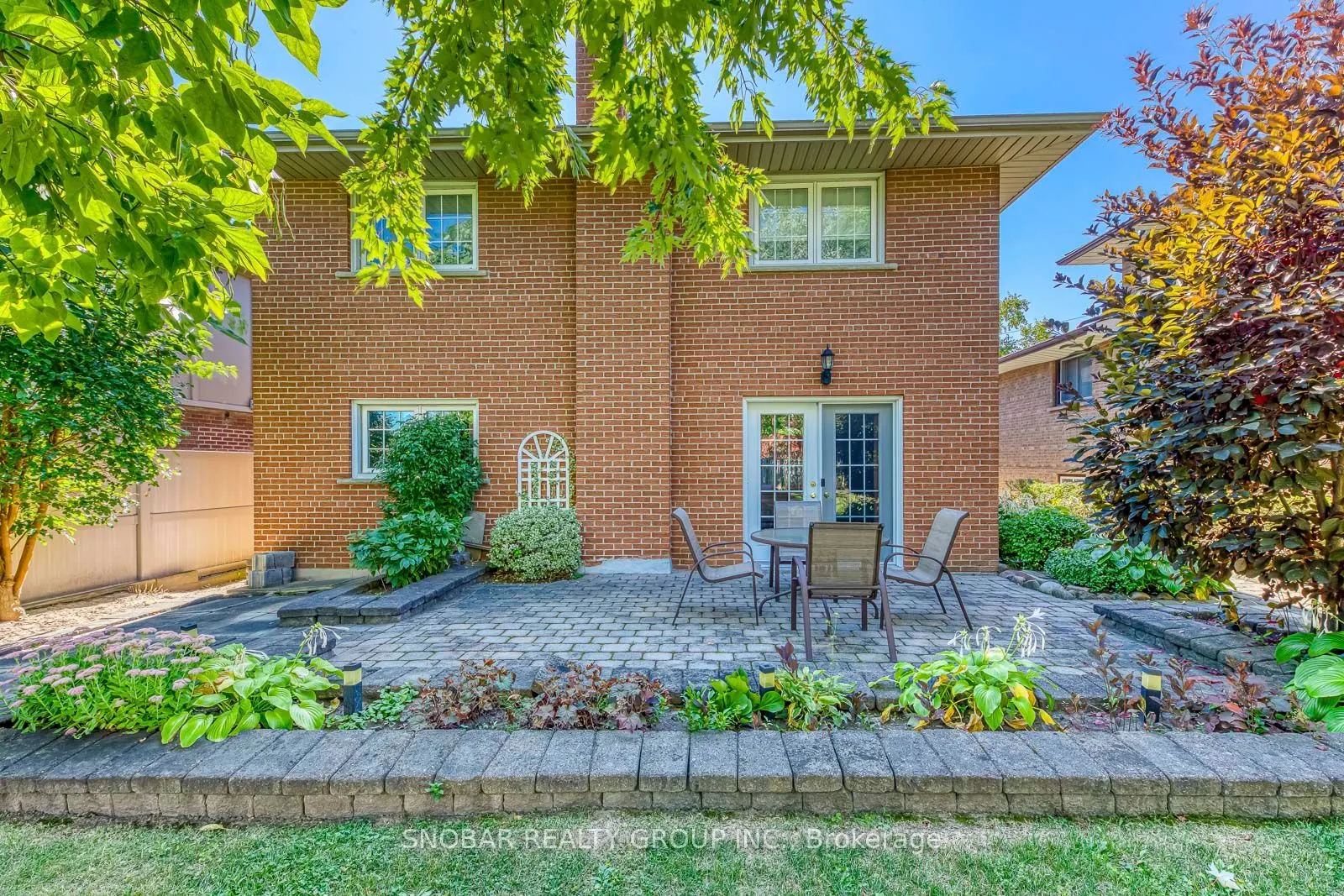 6 Sunvale Drive