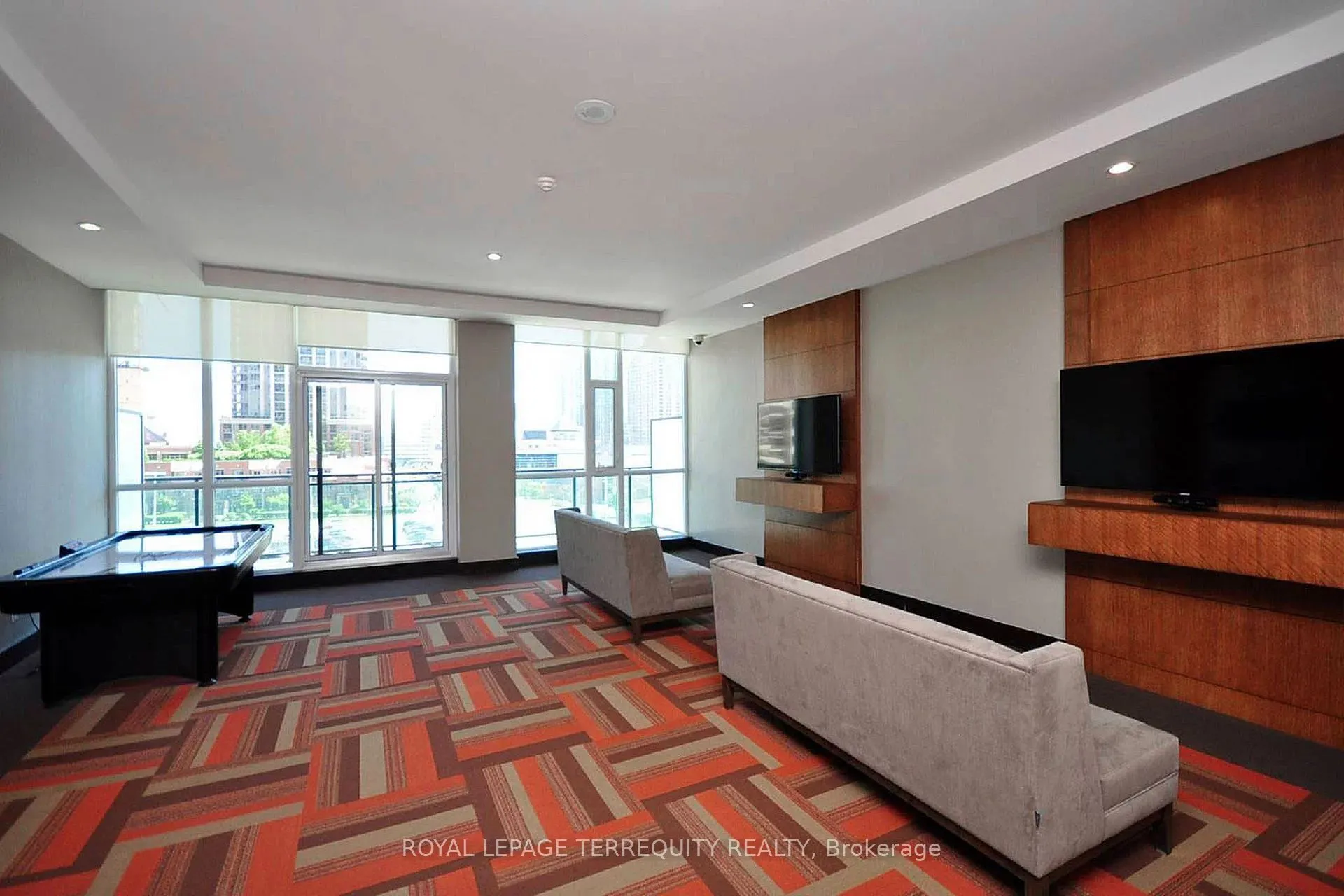 4070 Confederation Parkway, #3301