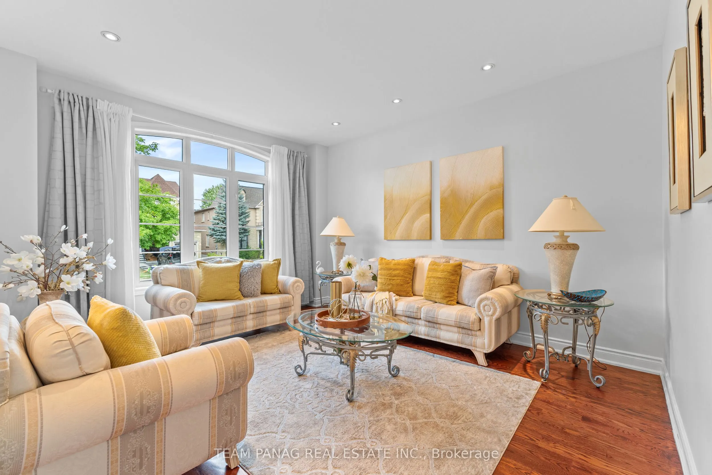 22 Saint Hubert Drive