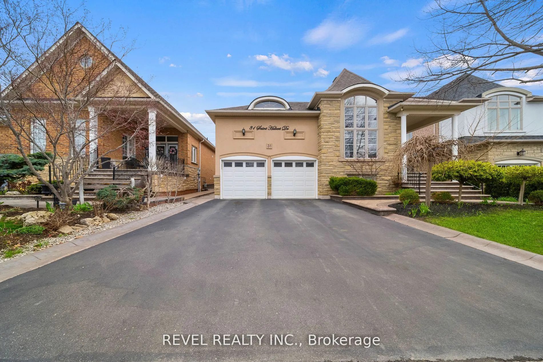 31 Saint Hubert Drive, #Basement