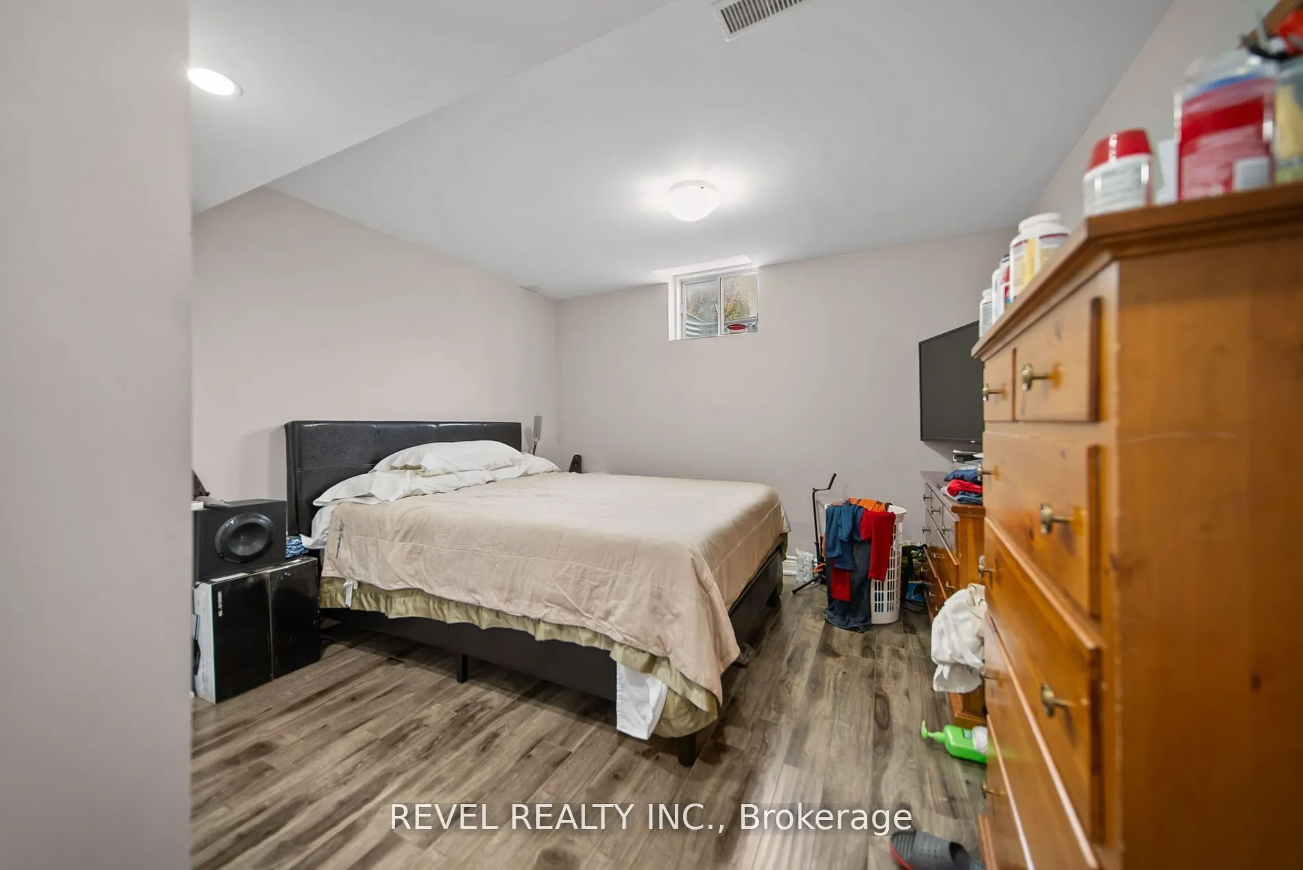 31 Saint Hubert Drive, #Basement