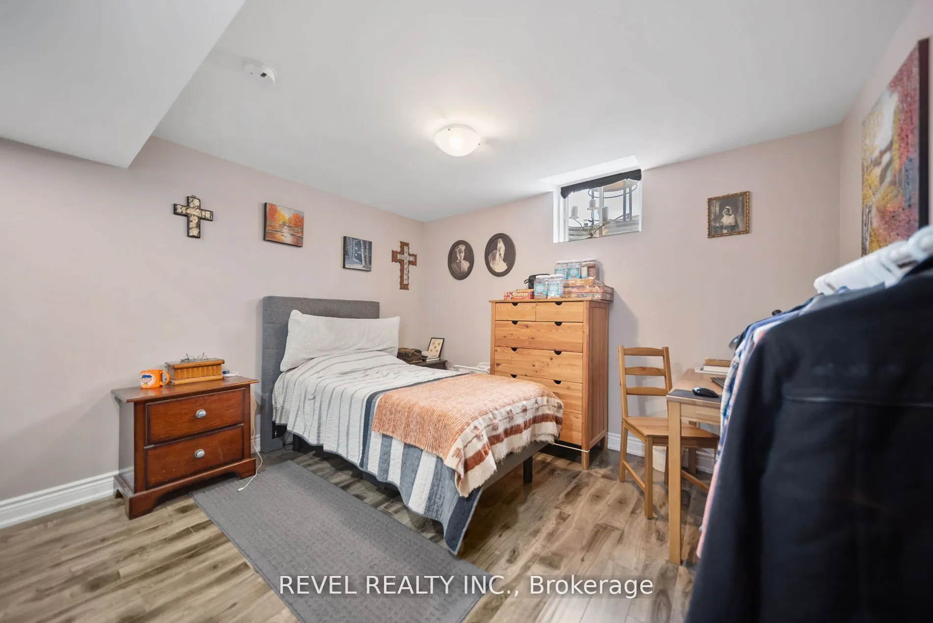 31 Saint Hubert Drive, #Basement