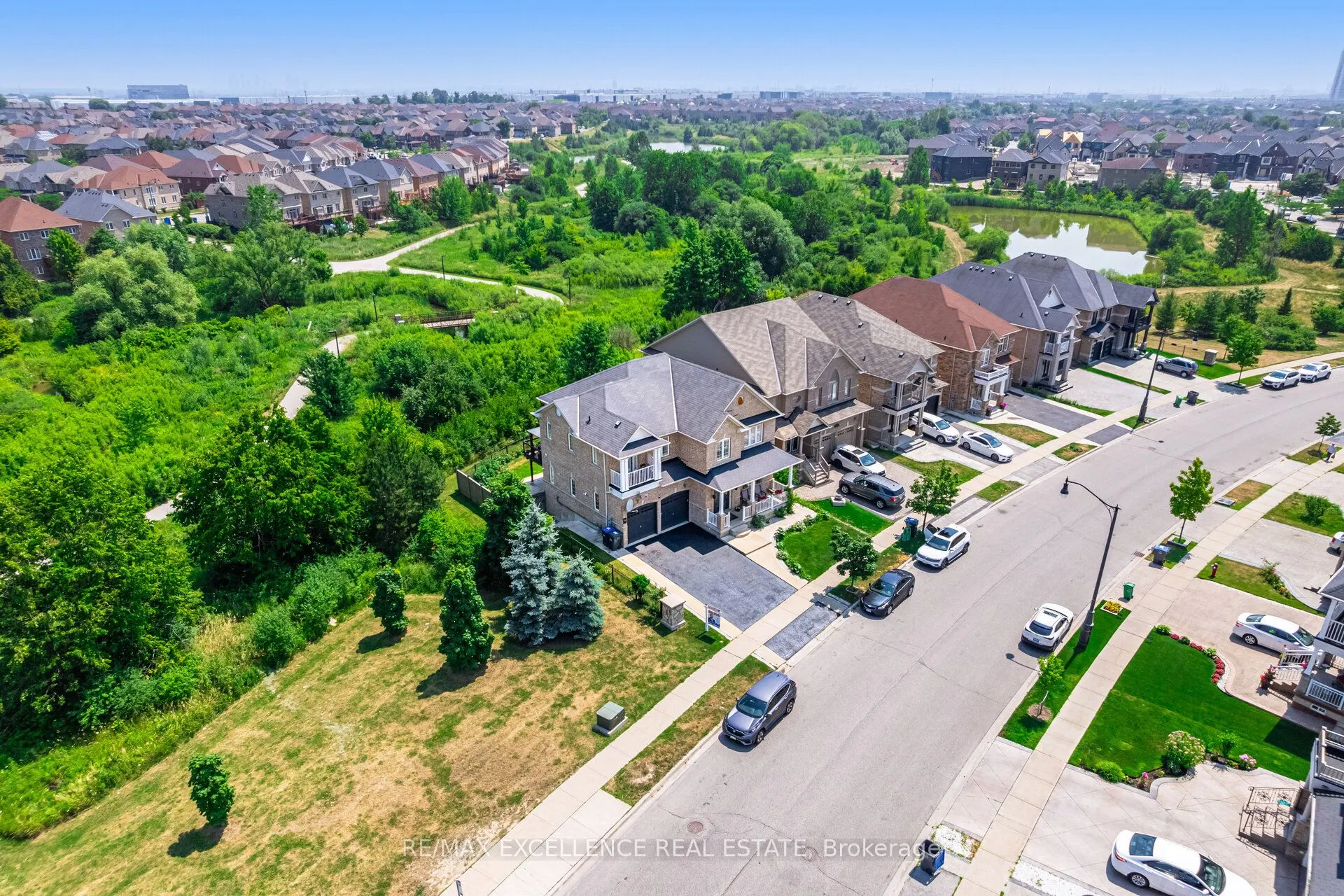 73 Gardenbrooke Trail
