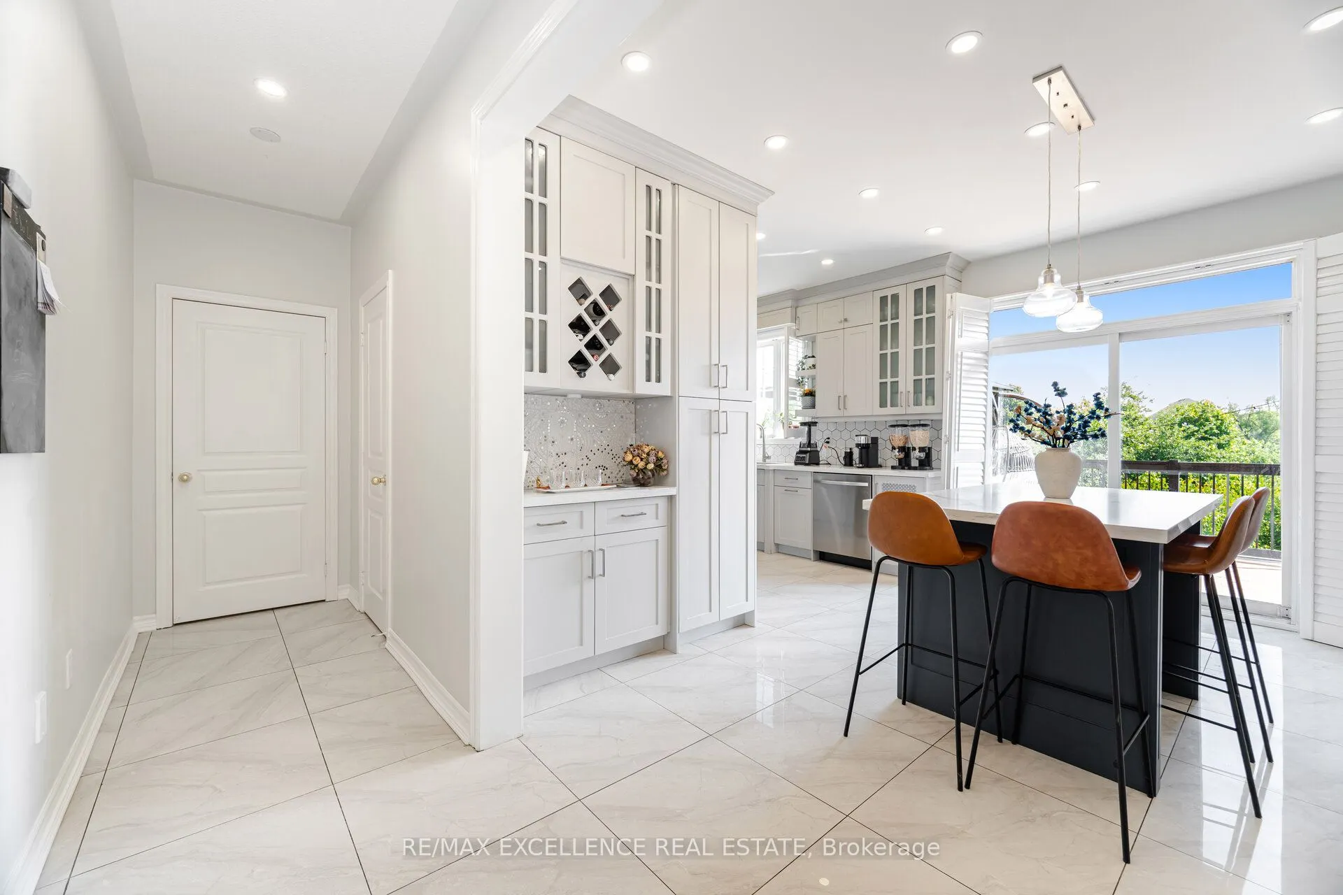 73 Gardenbrooke Trail