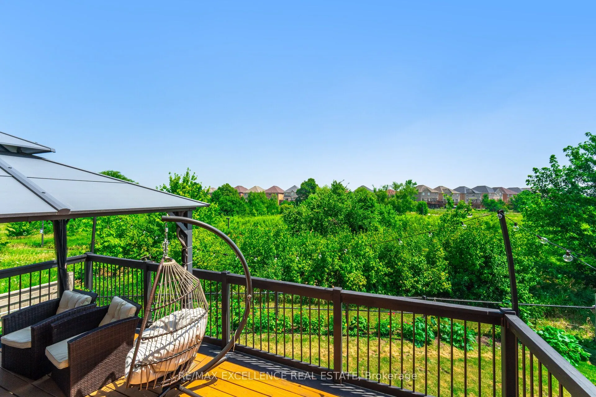 73 Gardenbrooke Trail