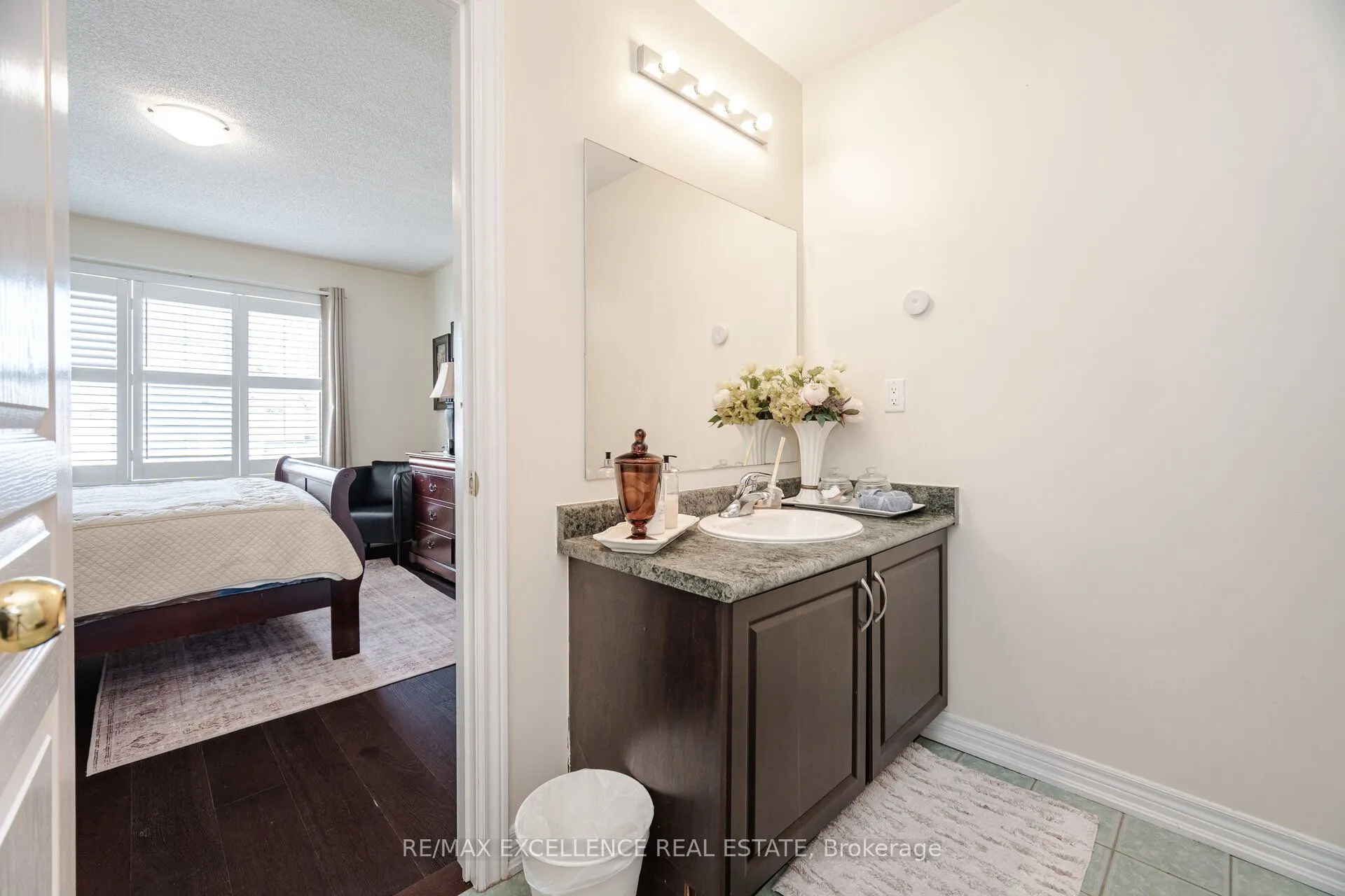 73 Gardenbrooke Trail
