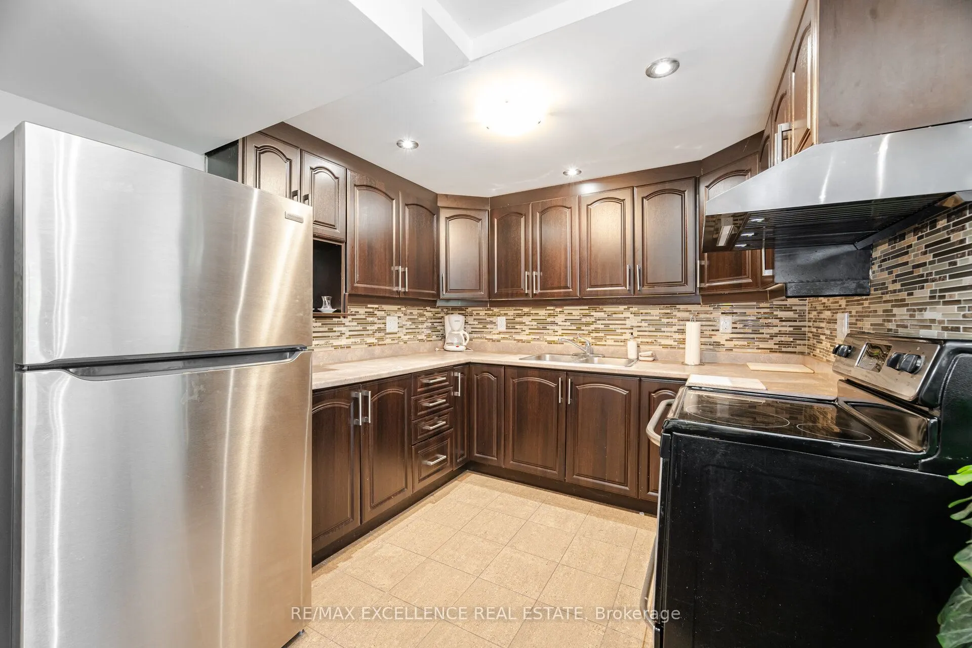 73 Gardenbrooke Trail