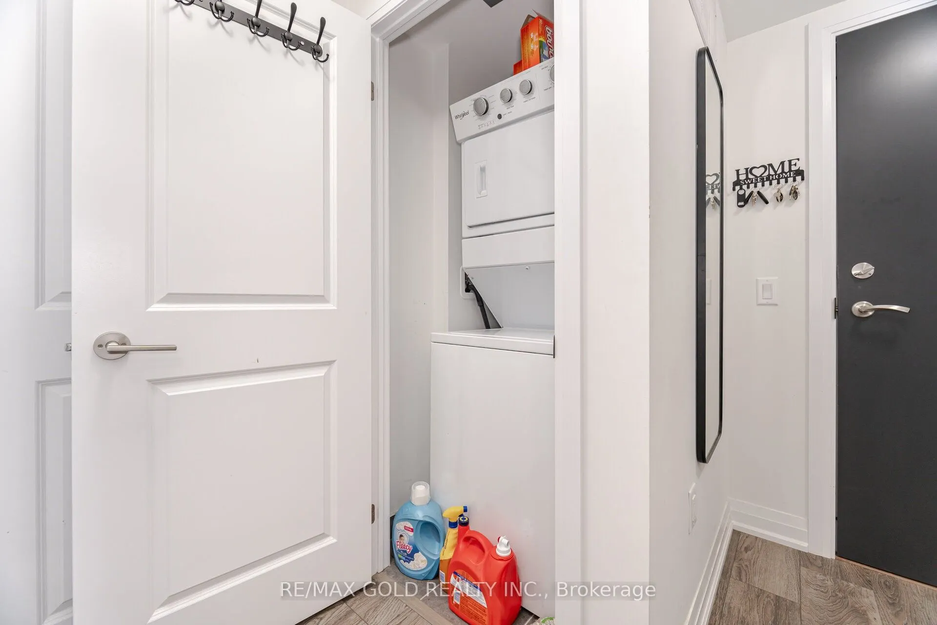95 Attmar Drive, #113