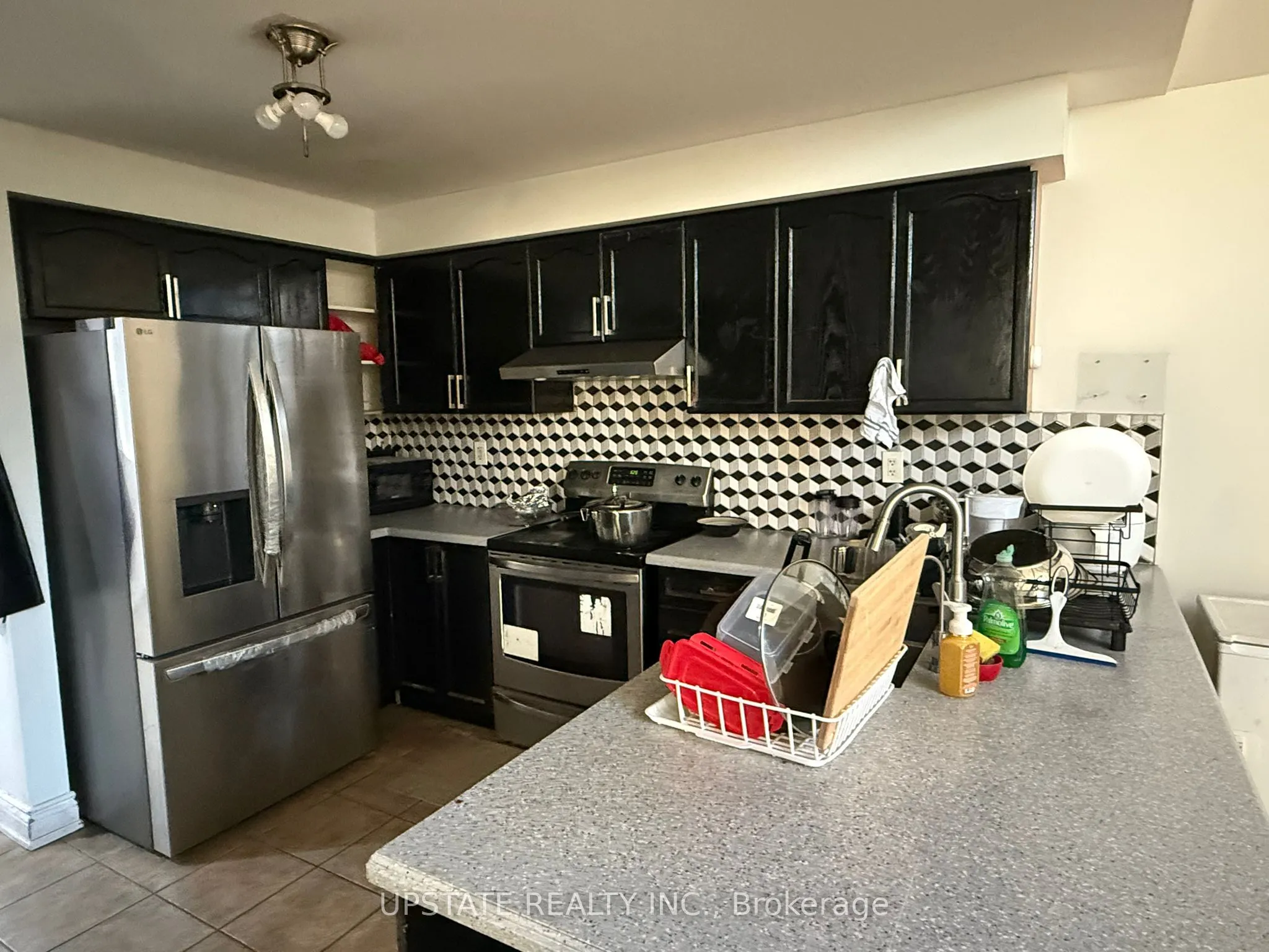 52 Sweet Clover Crescent N