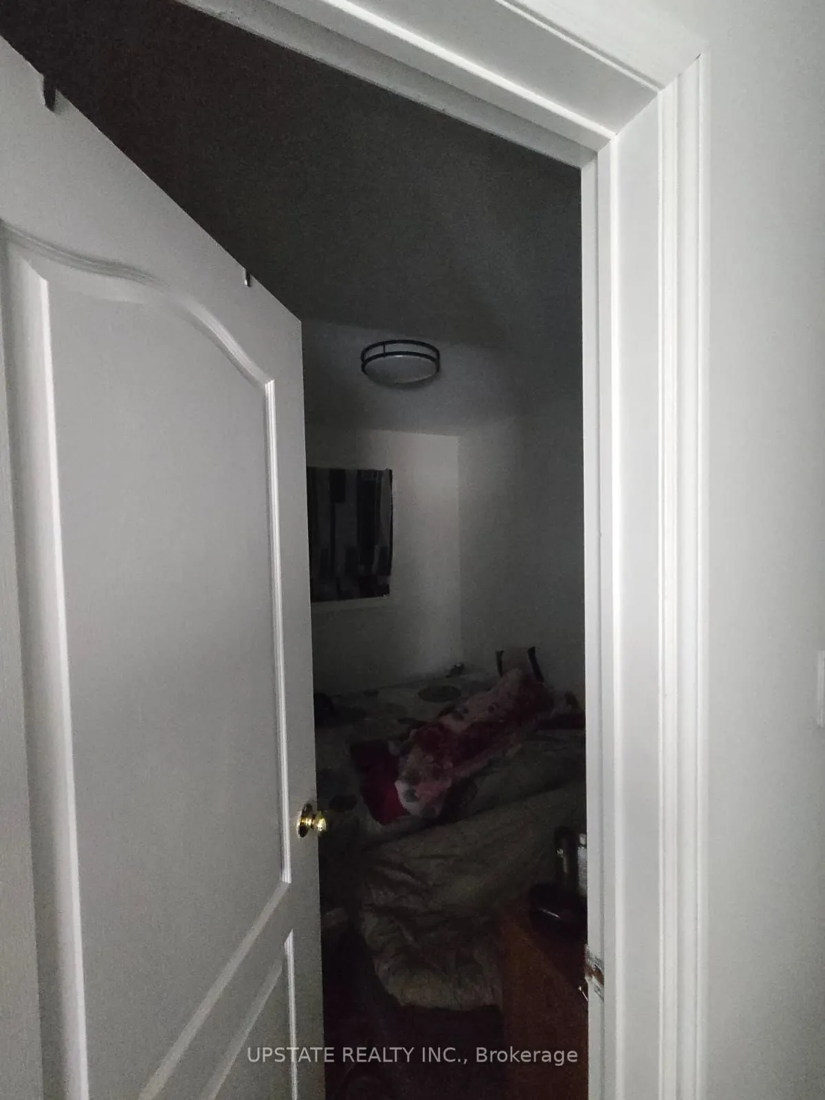 52 Sweet Clover Crescent N