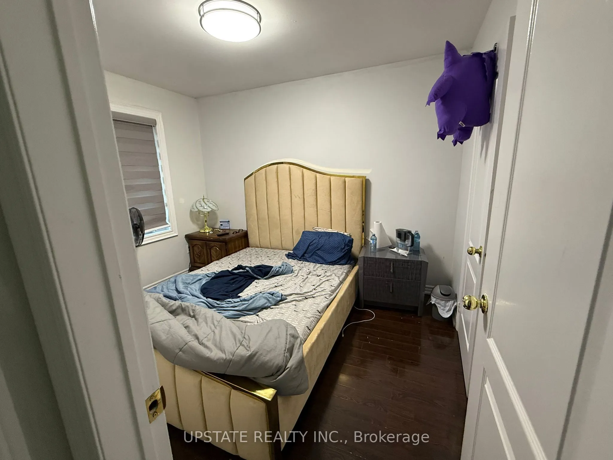 52 Sweet Clover Crescent N