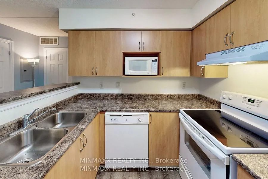 1360 Main Street E, #108