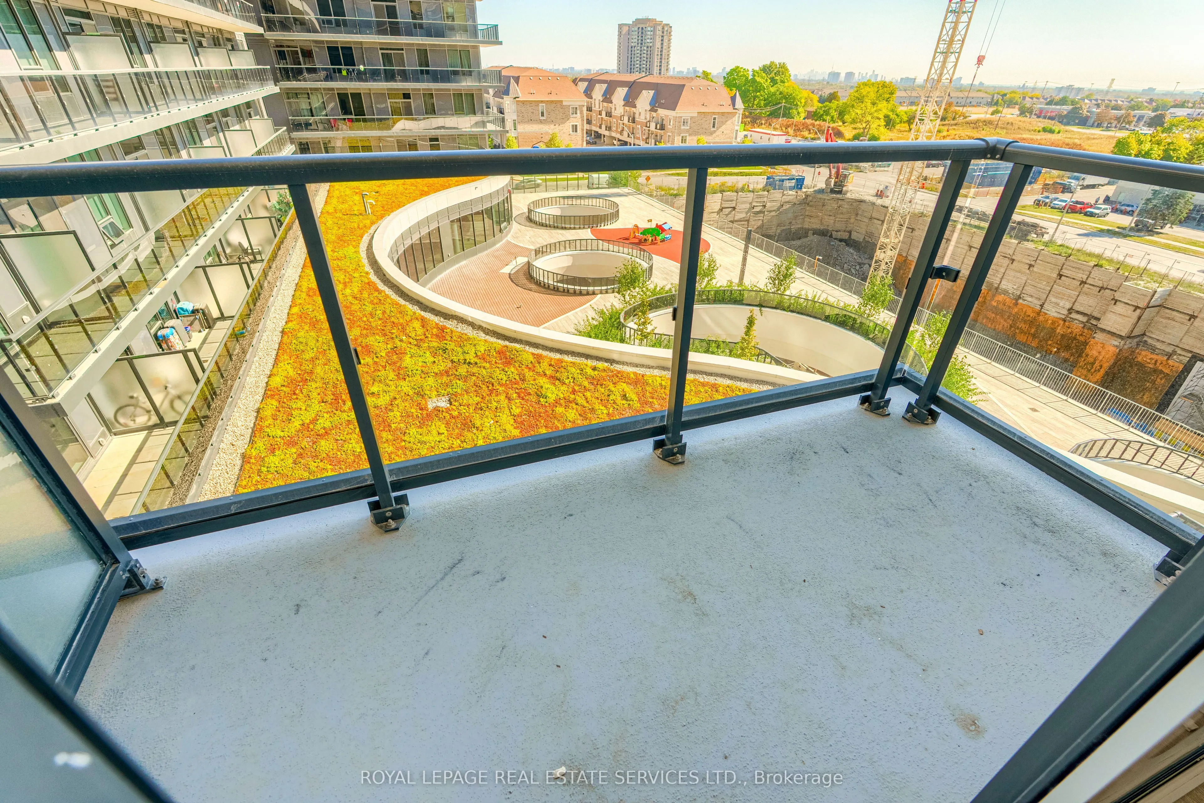 5105 Hurontario Street, #502