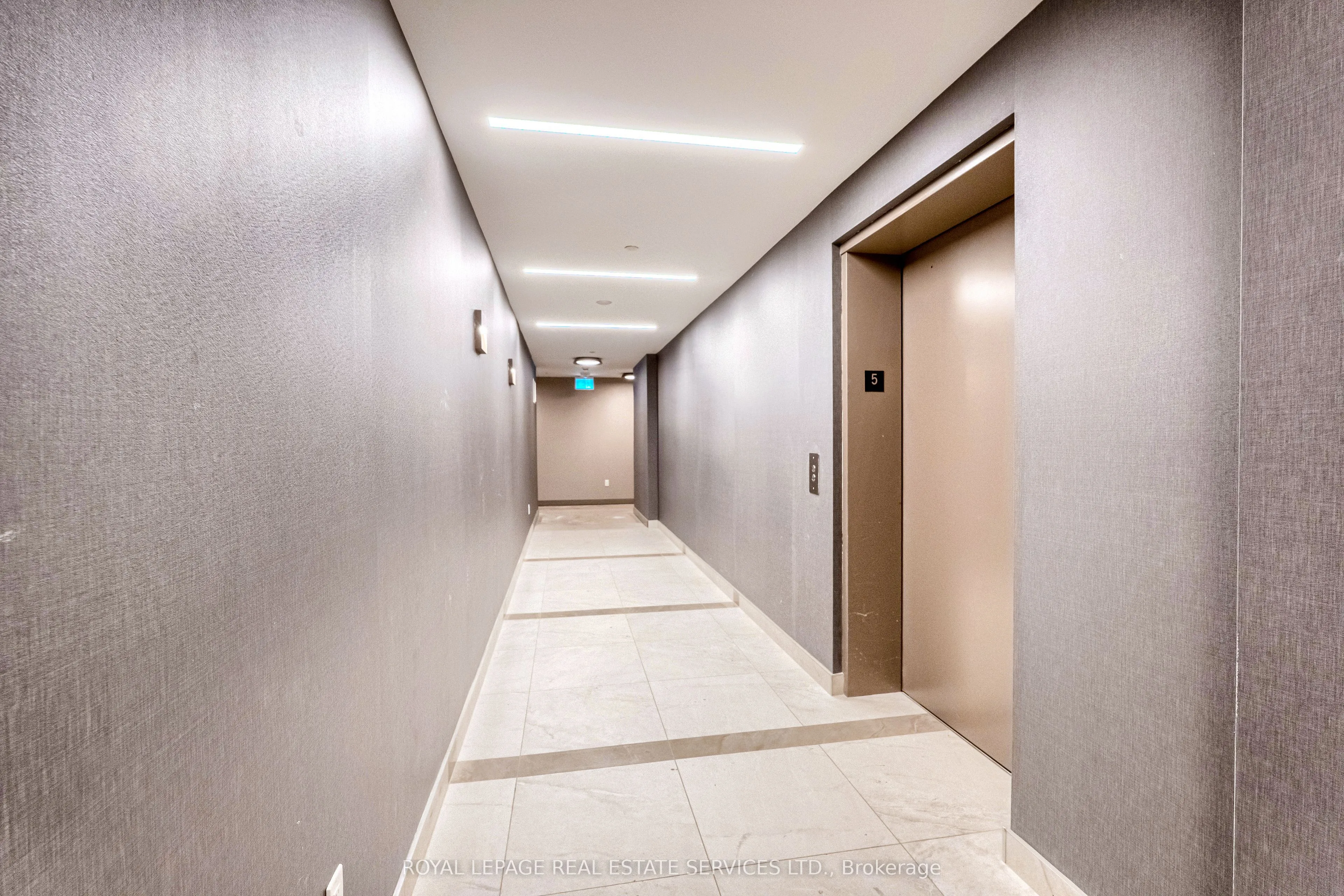 5105 Hurontario Street, #502