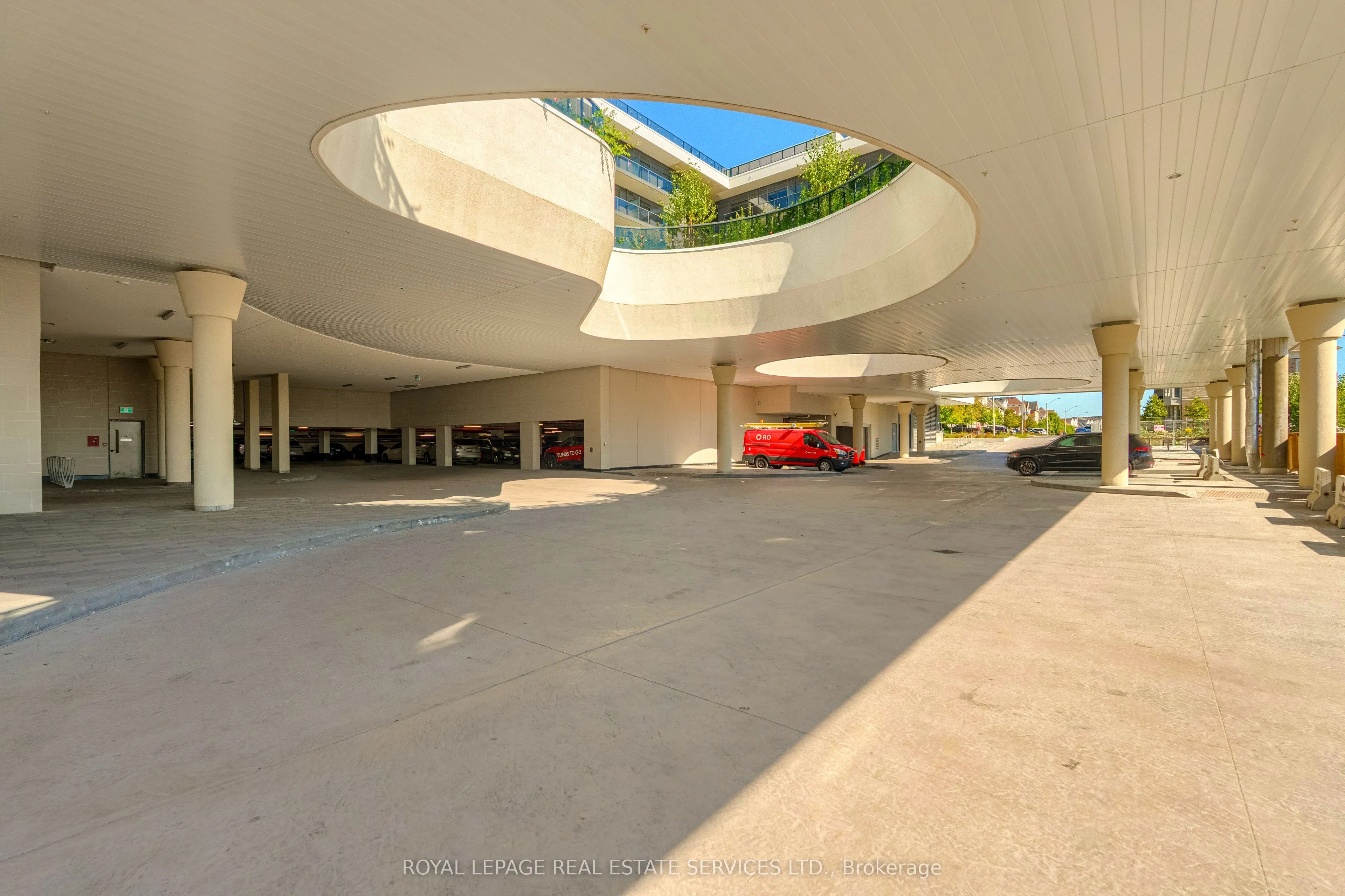 5105 Hurontario Street, #502